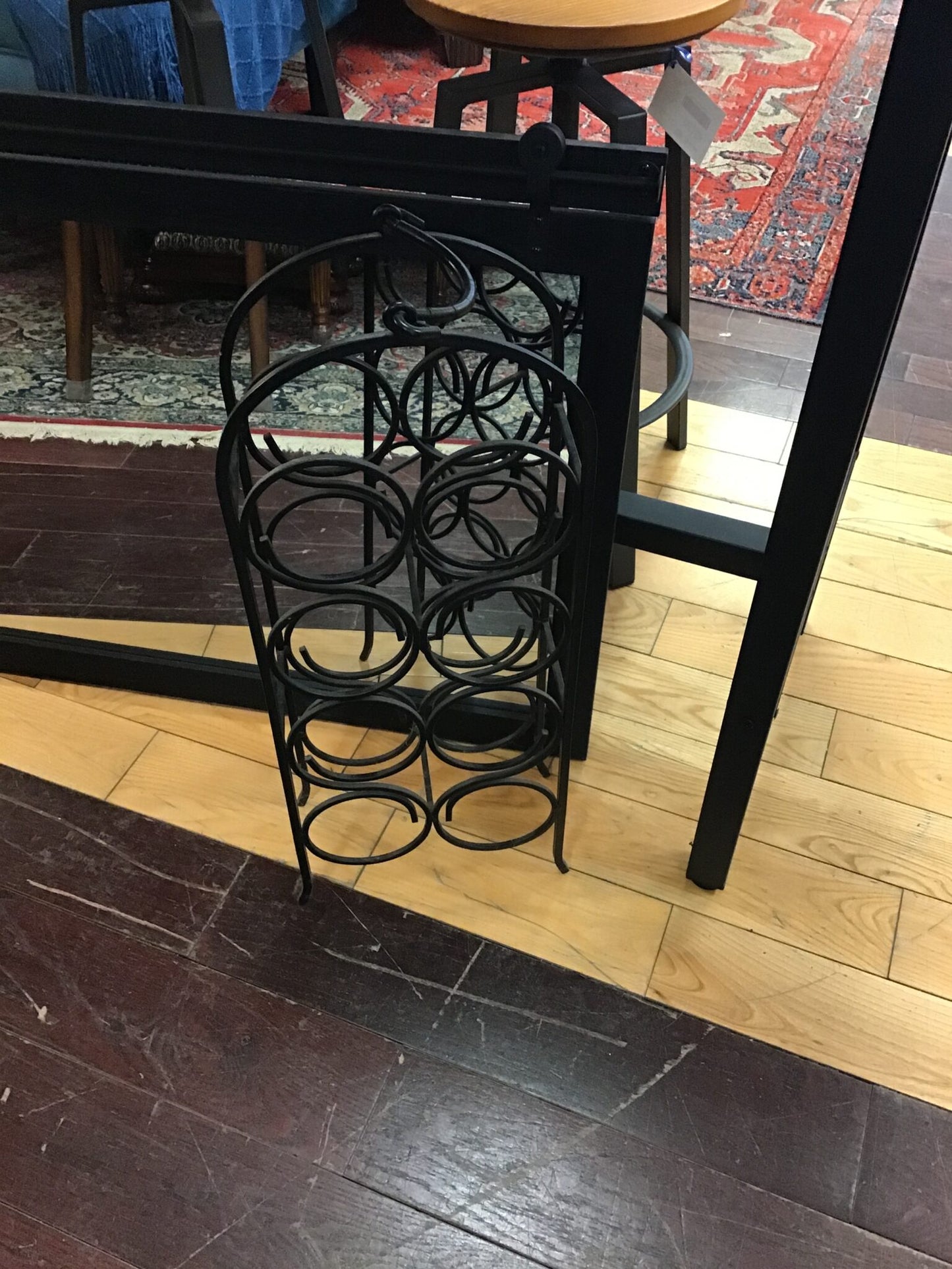 Black Metal Wine Rack w Handle