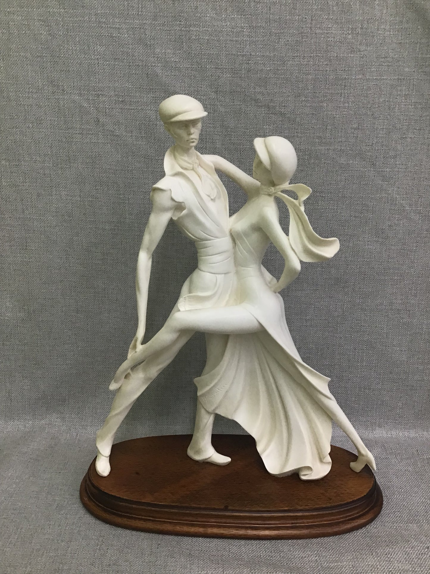 A. Santini Classic Figurine- Tango