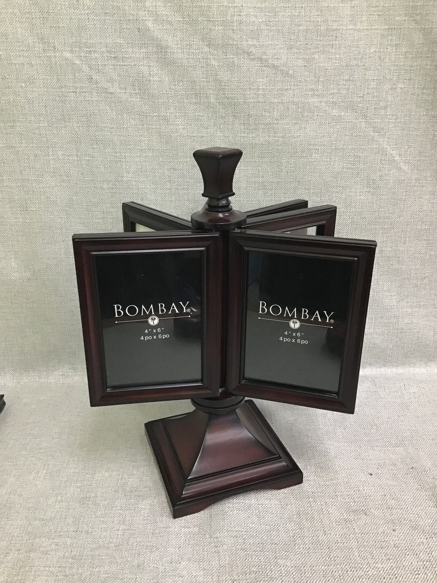 Bombay Photo Holder