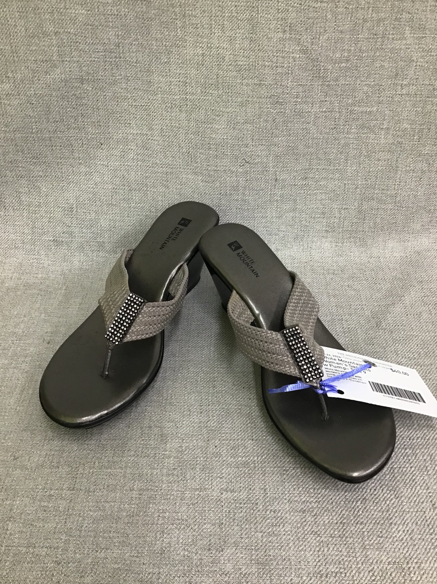 White Mountain Women's Sandals w Pump- Size 9