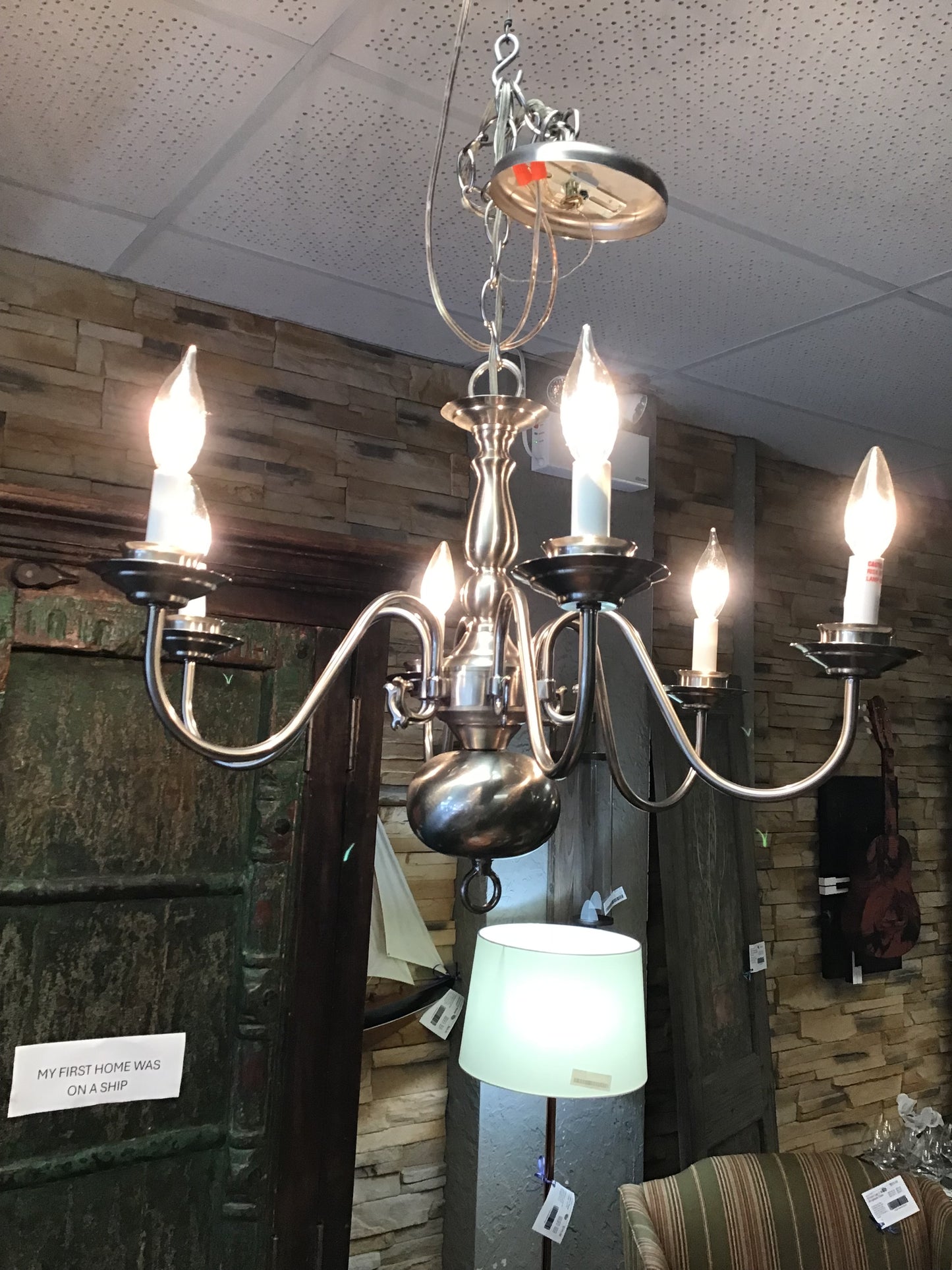 6-Arm Hanging Light