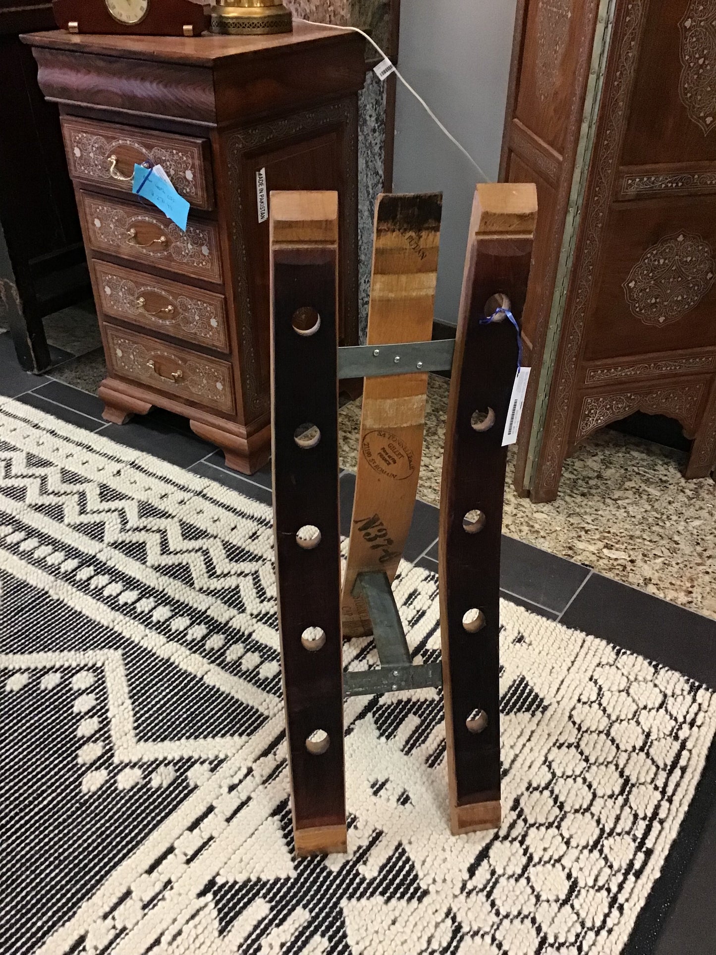 Unique! Barrel Wine Bottle Holder