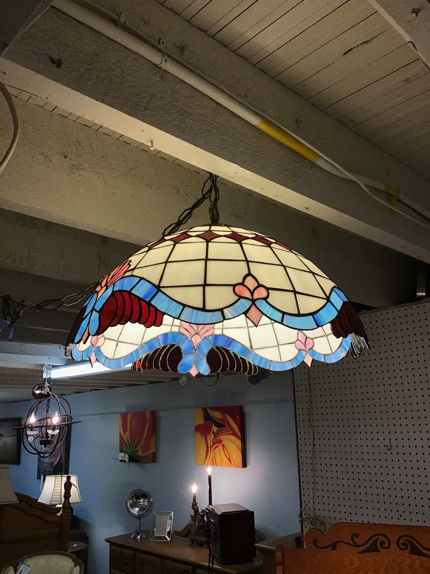 Tiffany Style Hanging Light