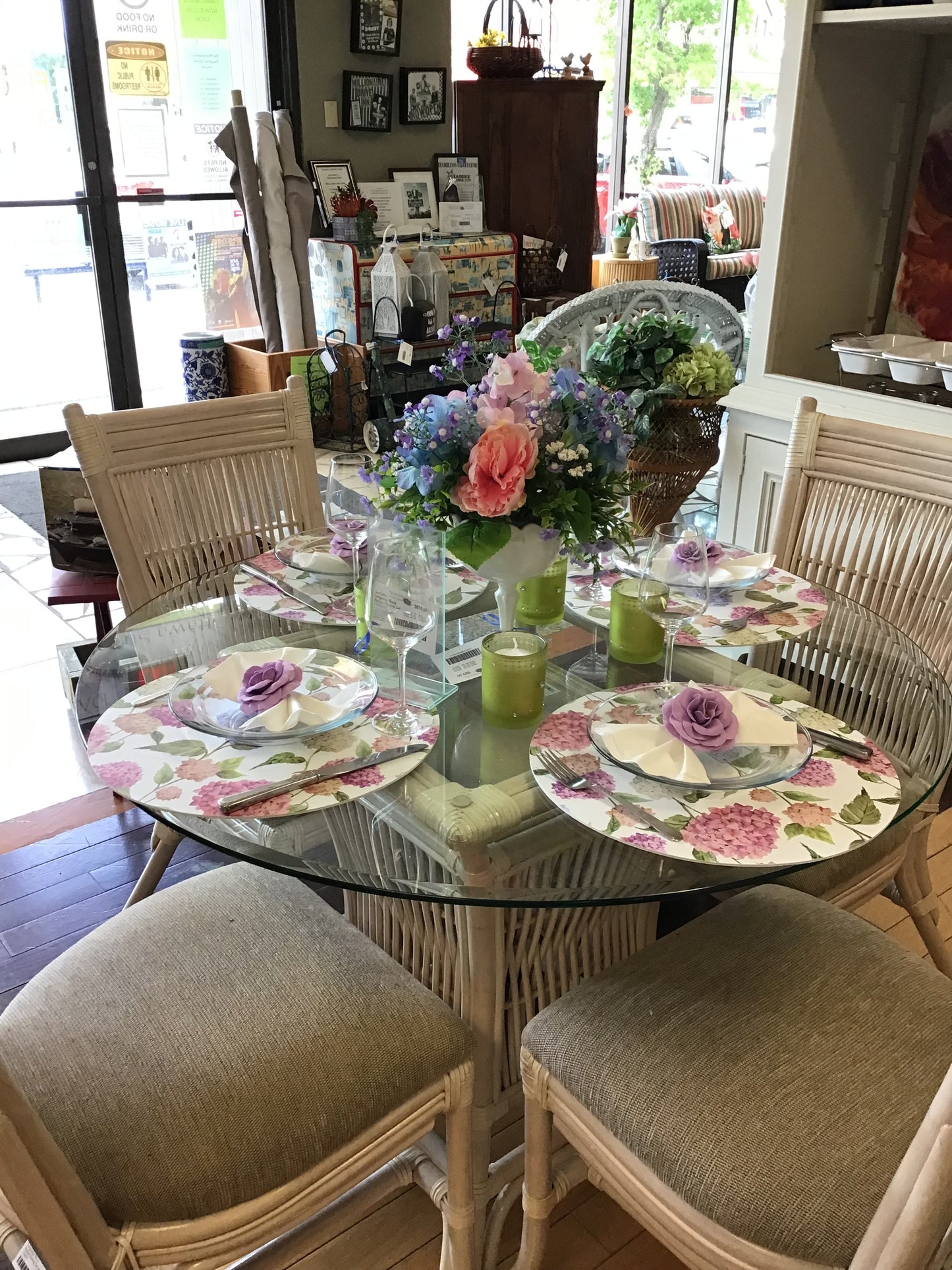 Round Summer Placemats (4)