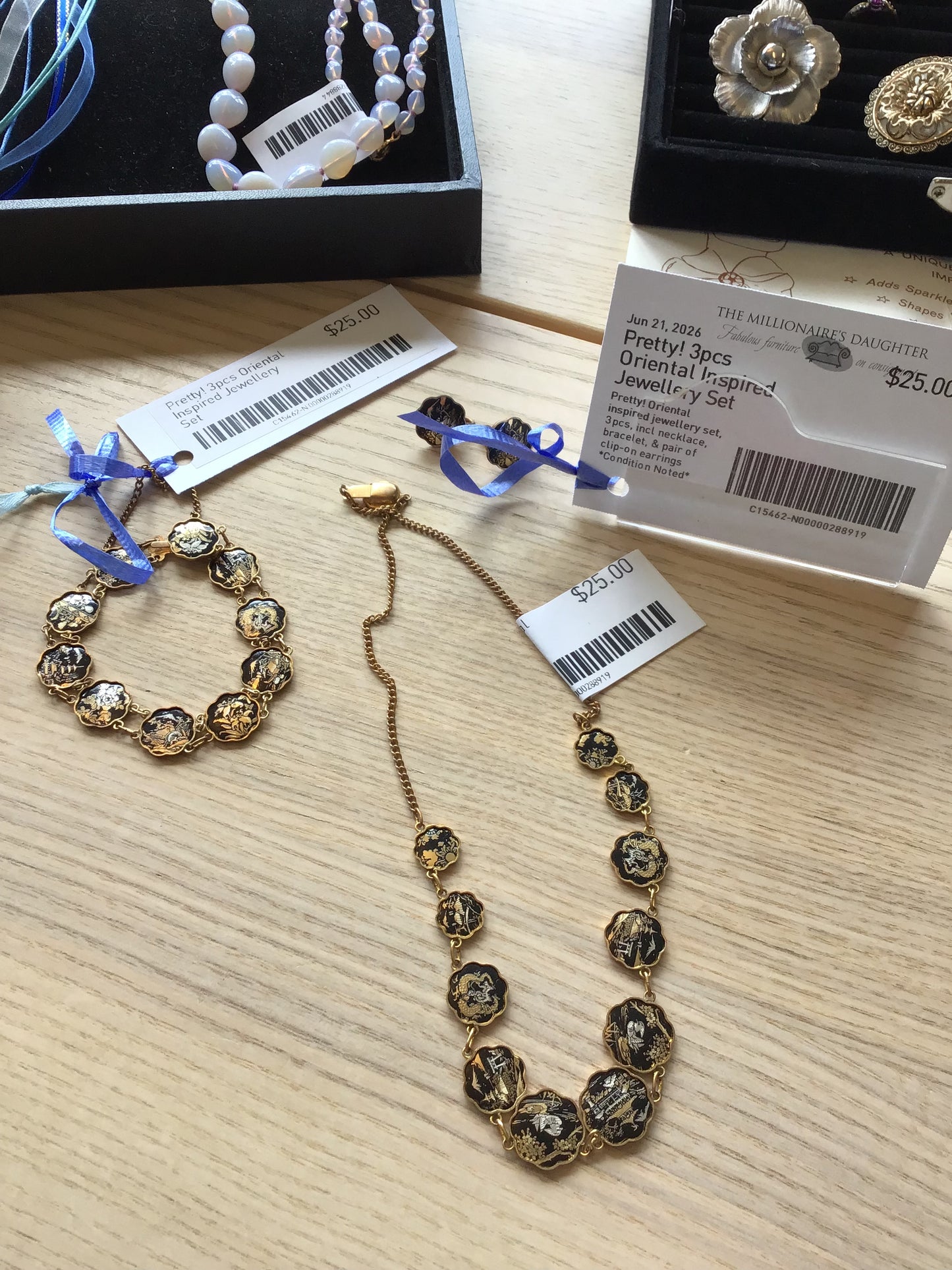 Pretty! 3pcs Oriental Inspired Jewellery Set