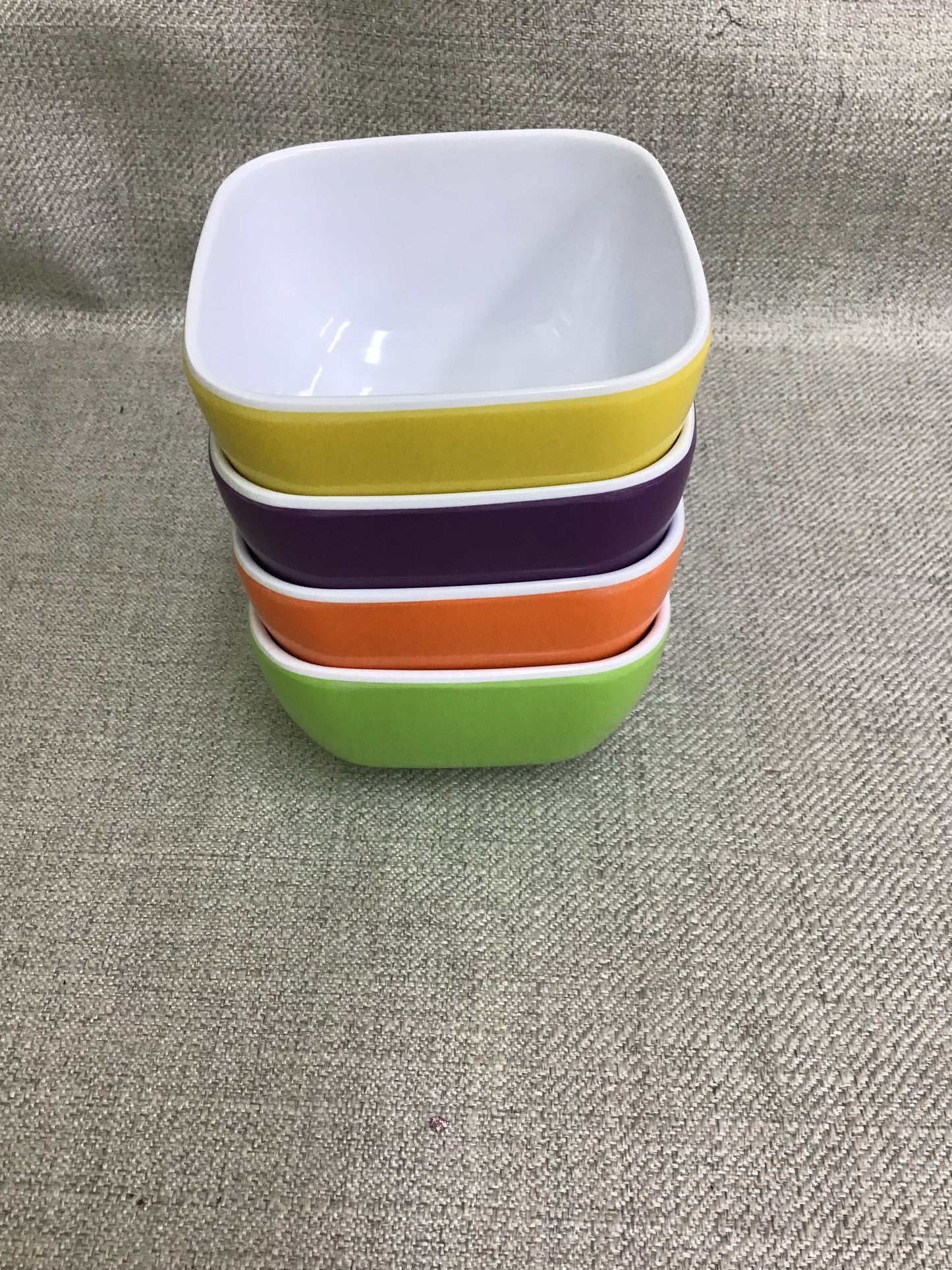Brand New! Vista Melamine Bowls