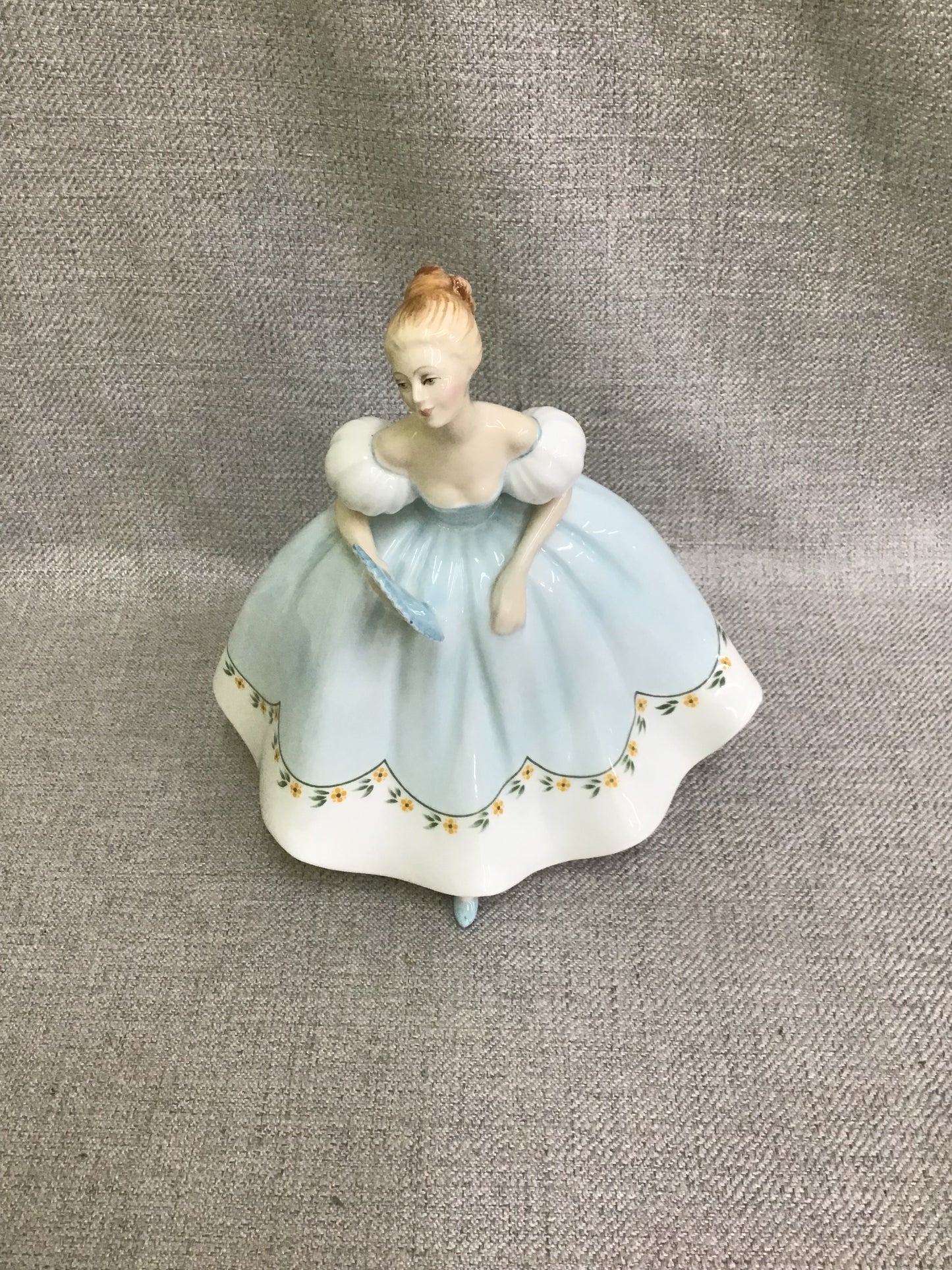 Royal Doulton Figurine 'First Dance'