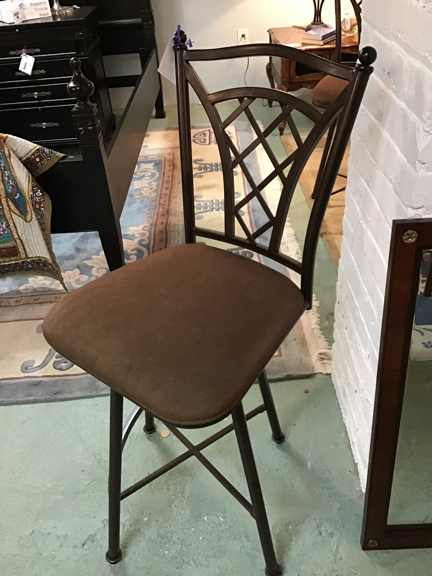 Swivel Metal Bar Stool w Backrest