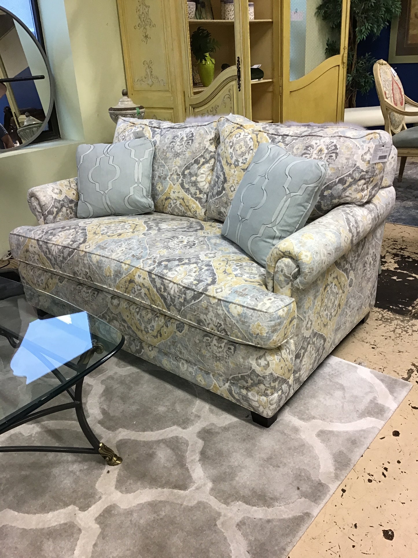 Hancock & Moore Loveseat & 2 Toss Cushions