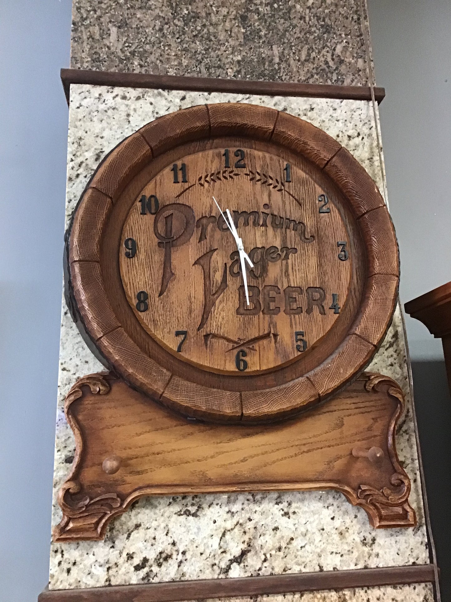 Premium Lager Wood Look Wall Clock