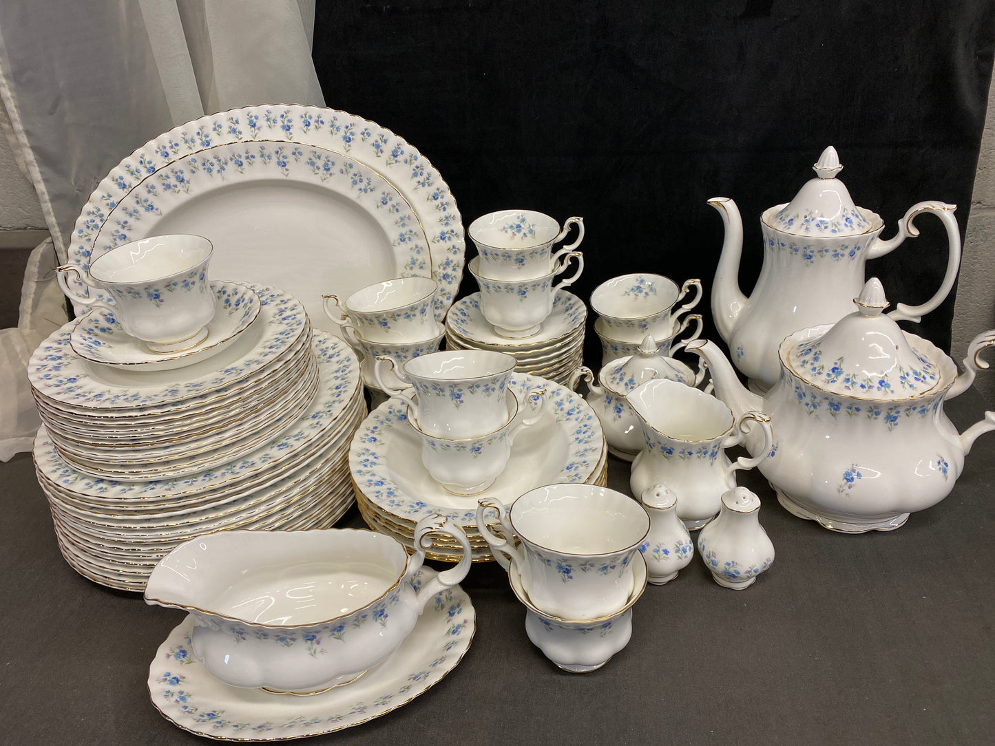 R.A. "Memory Lane" 4PC Setting for 12 plus ...