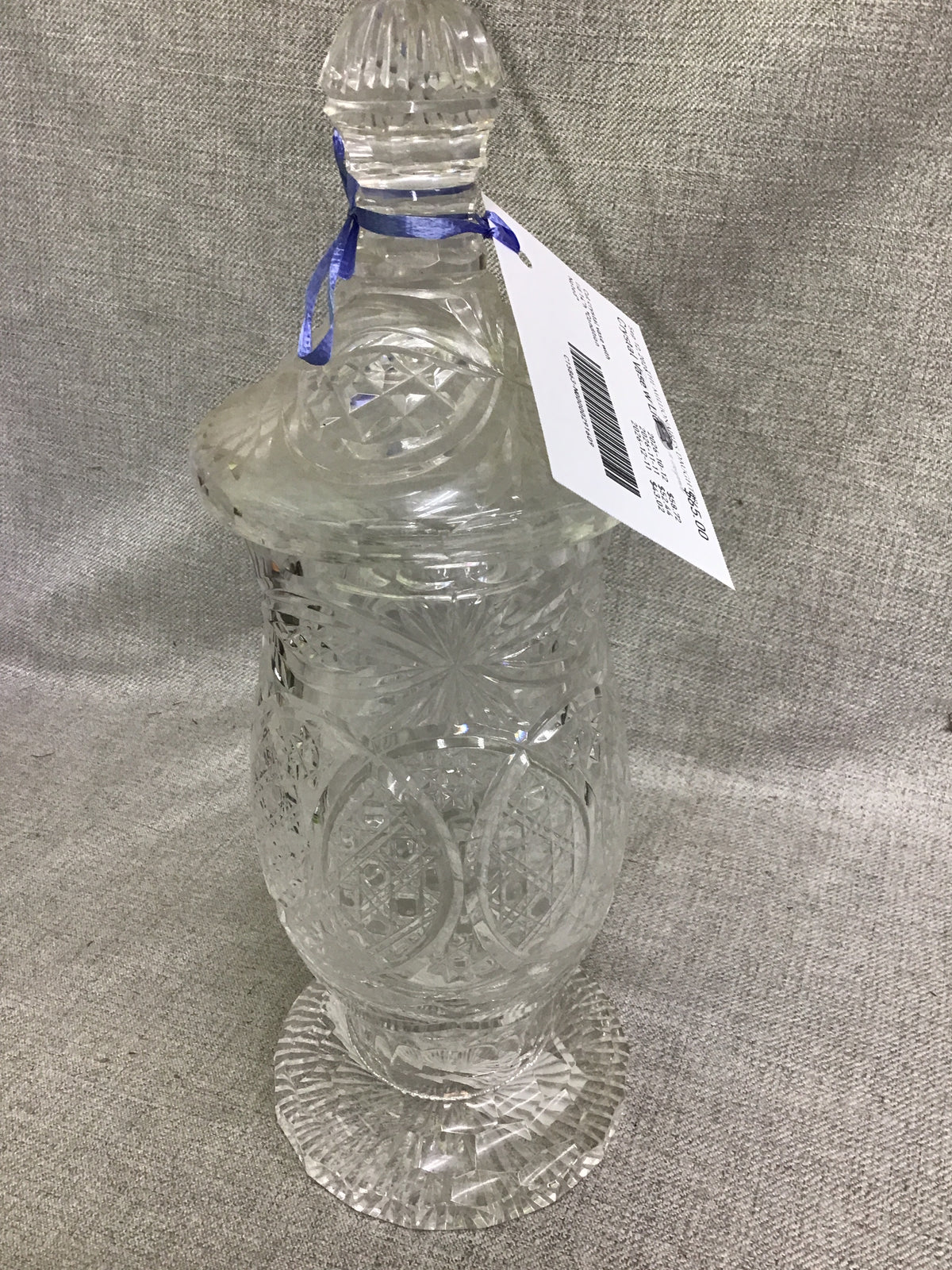 Crystal Vase w Lid