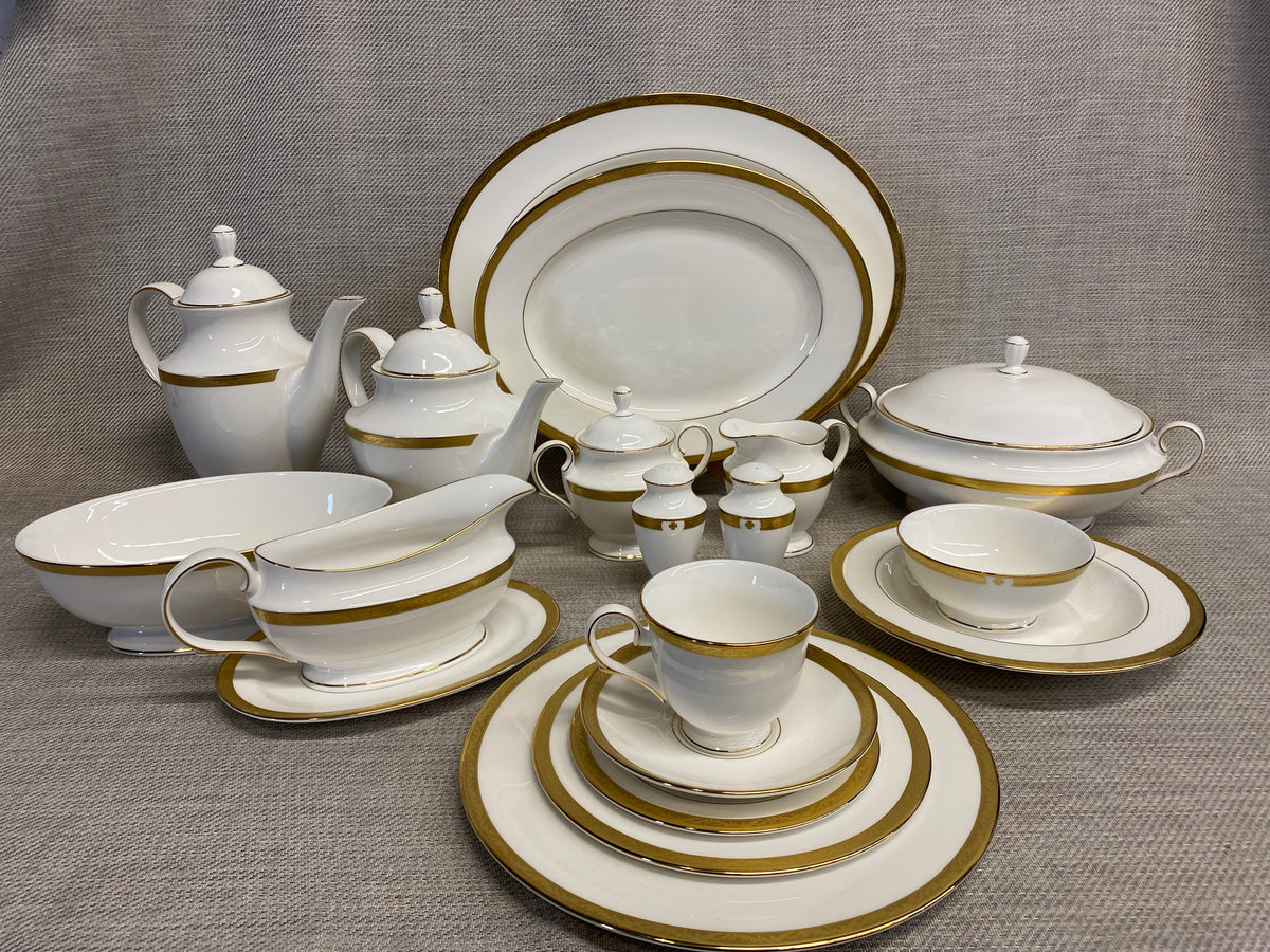 Lenox China 7PC Setting For 12 +