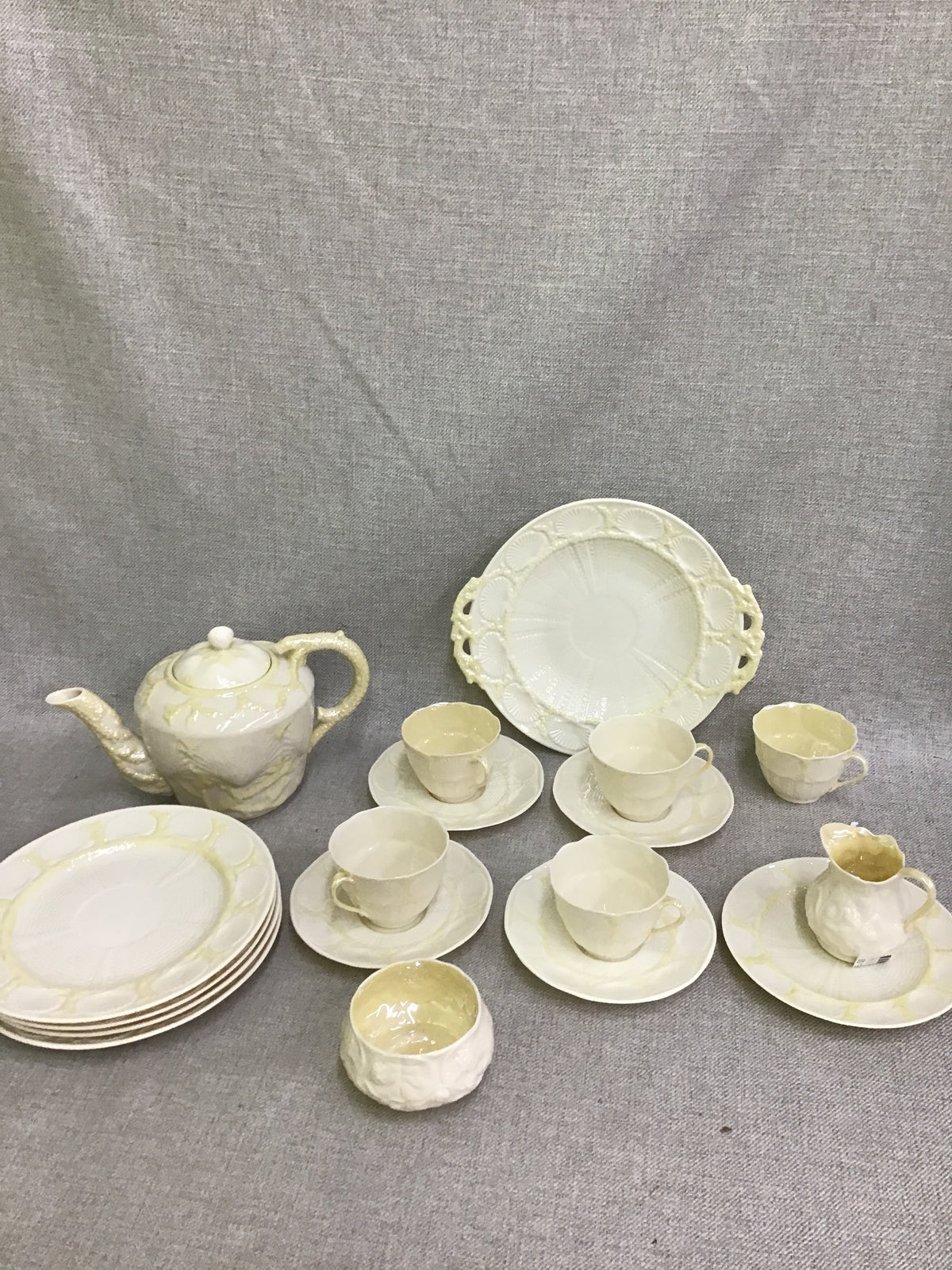 Belleek 'New Shell Yellow' Tea Set