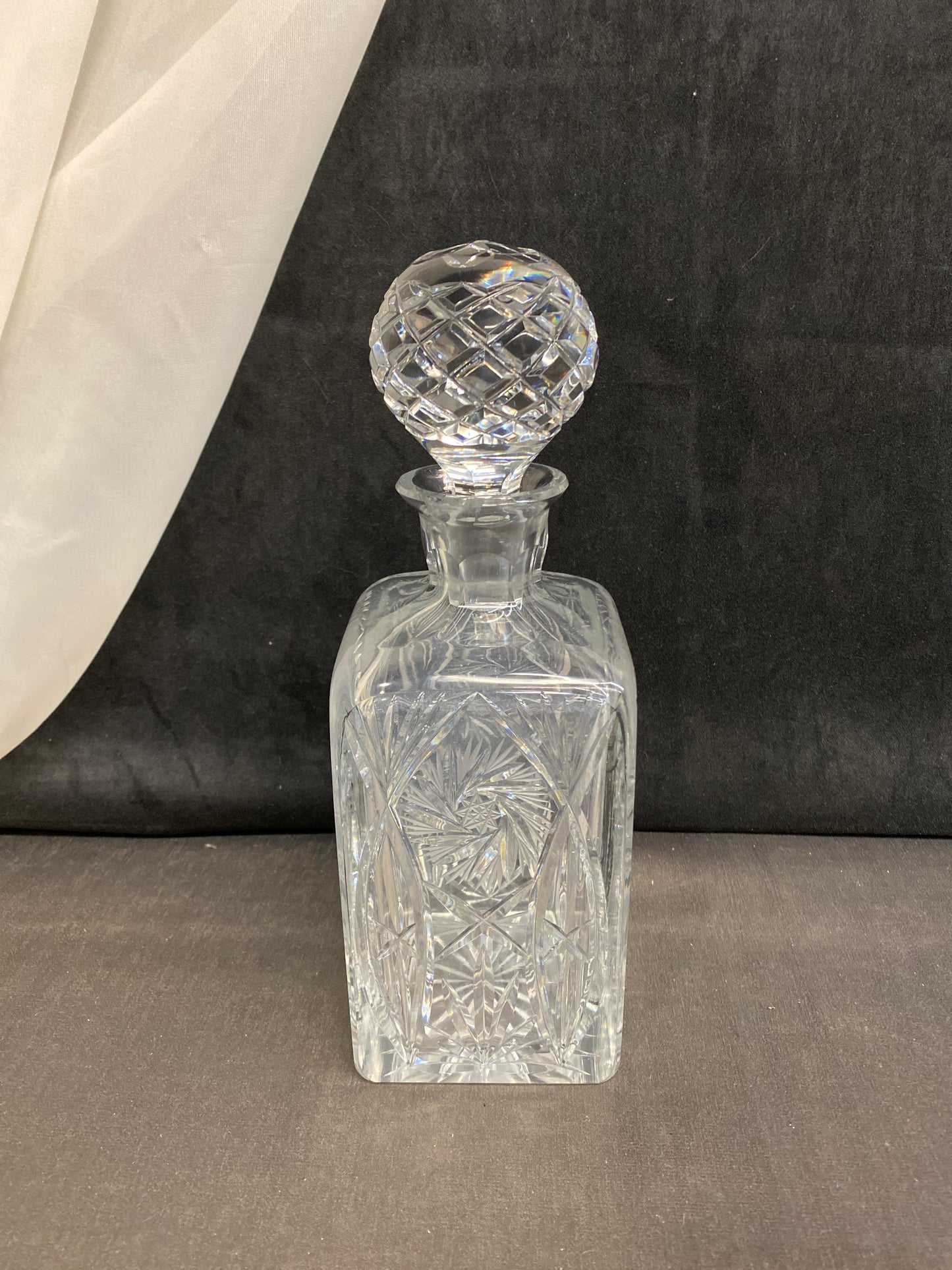 Pinwheel Crystal Whiskey Decanter