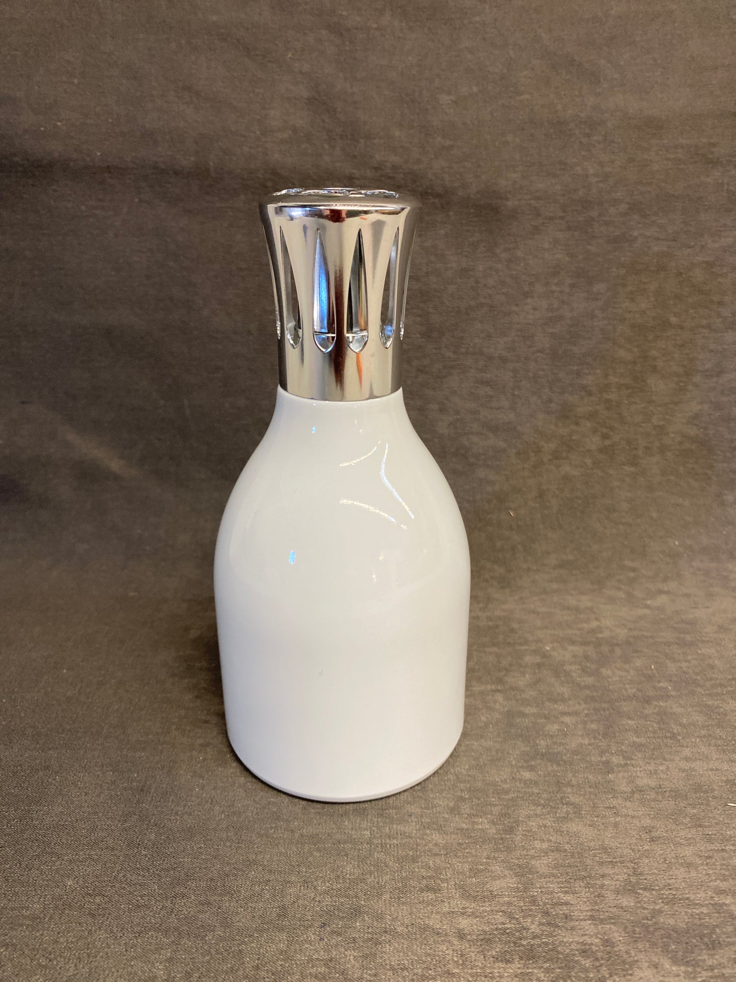 New! Lampe Berger - White