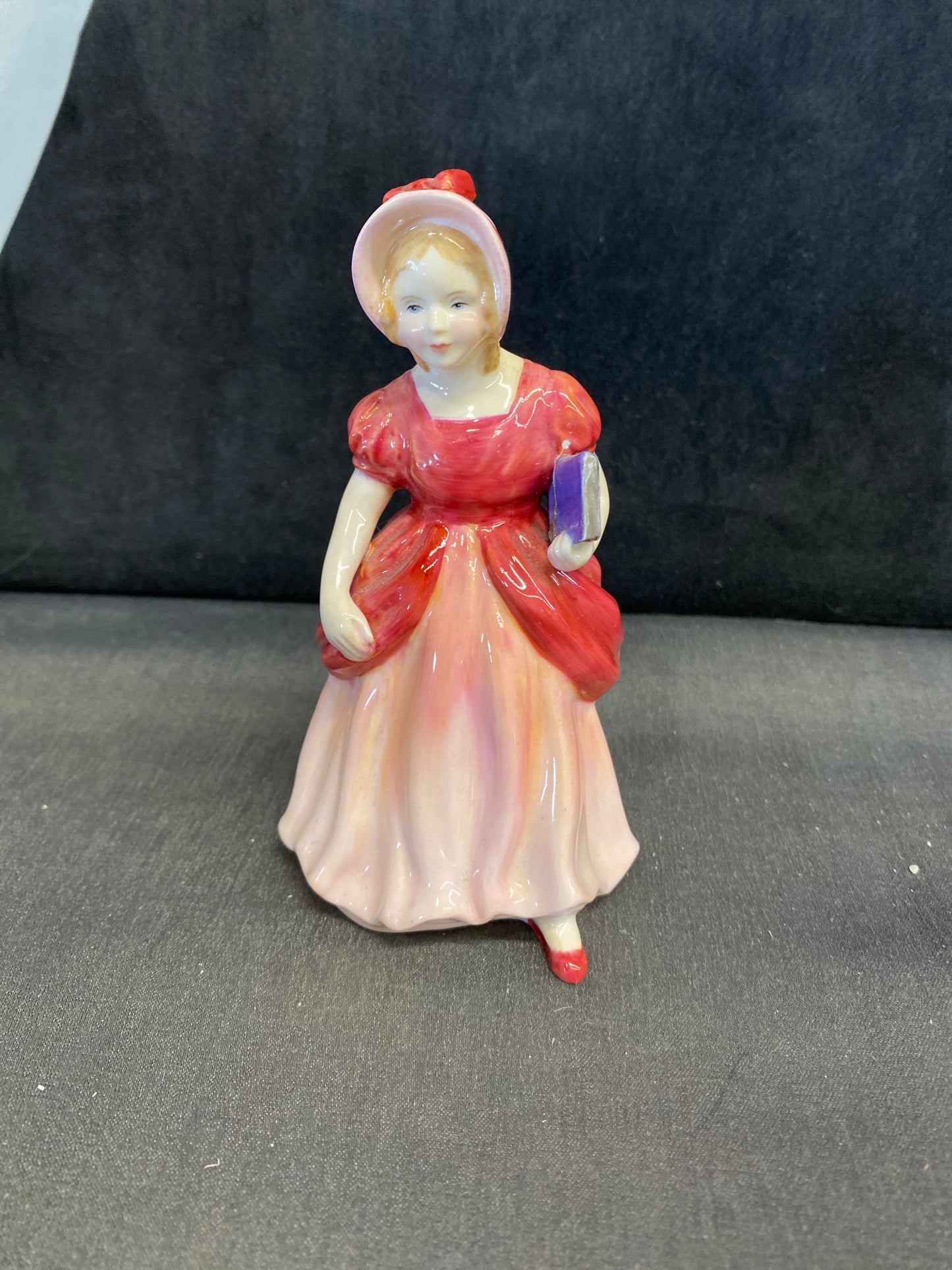 Paragon Figurine - Miss Pamela