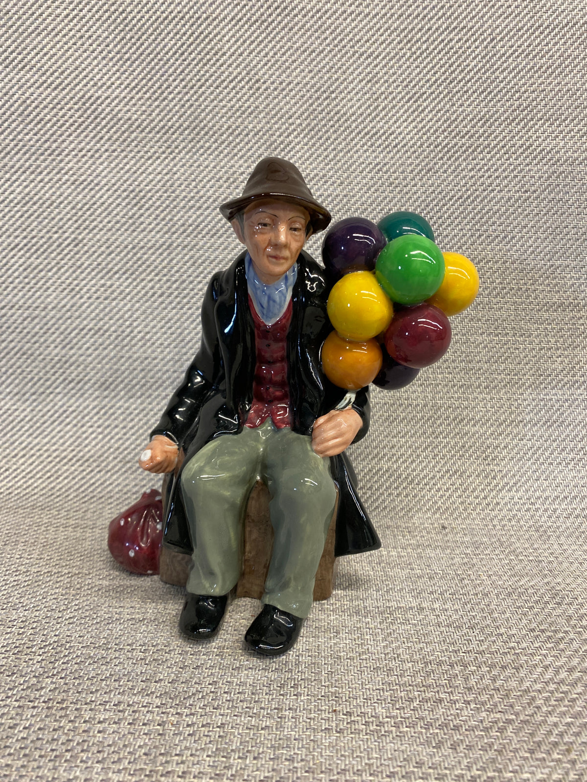 Royal Doulton Figurine - The Balloon Man
