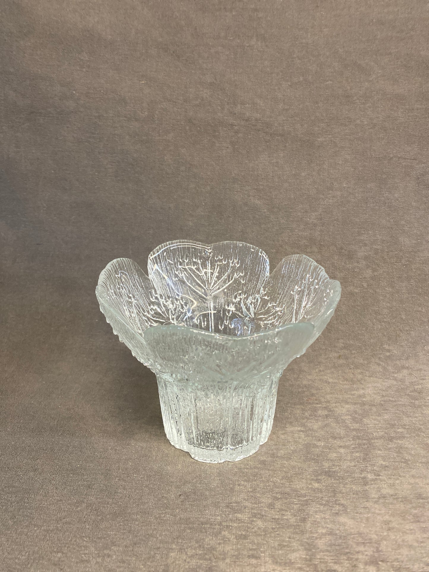 Vintage Finnish Glass Candleholder - Cow Parsley