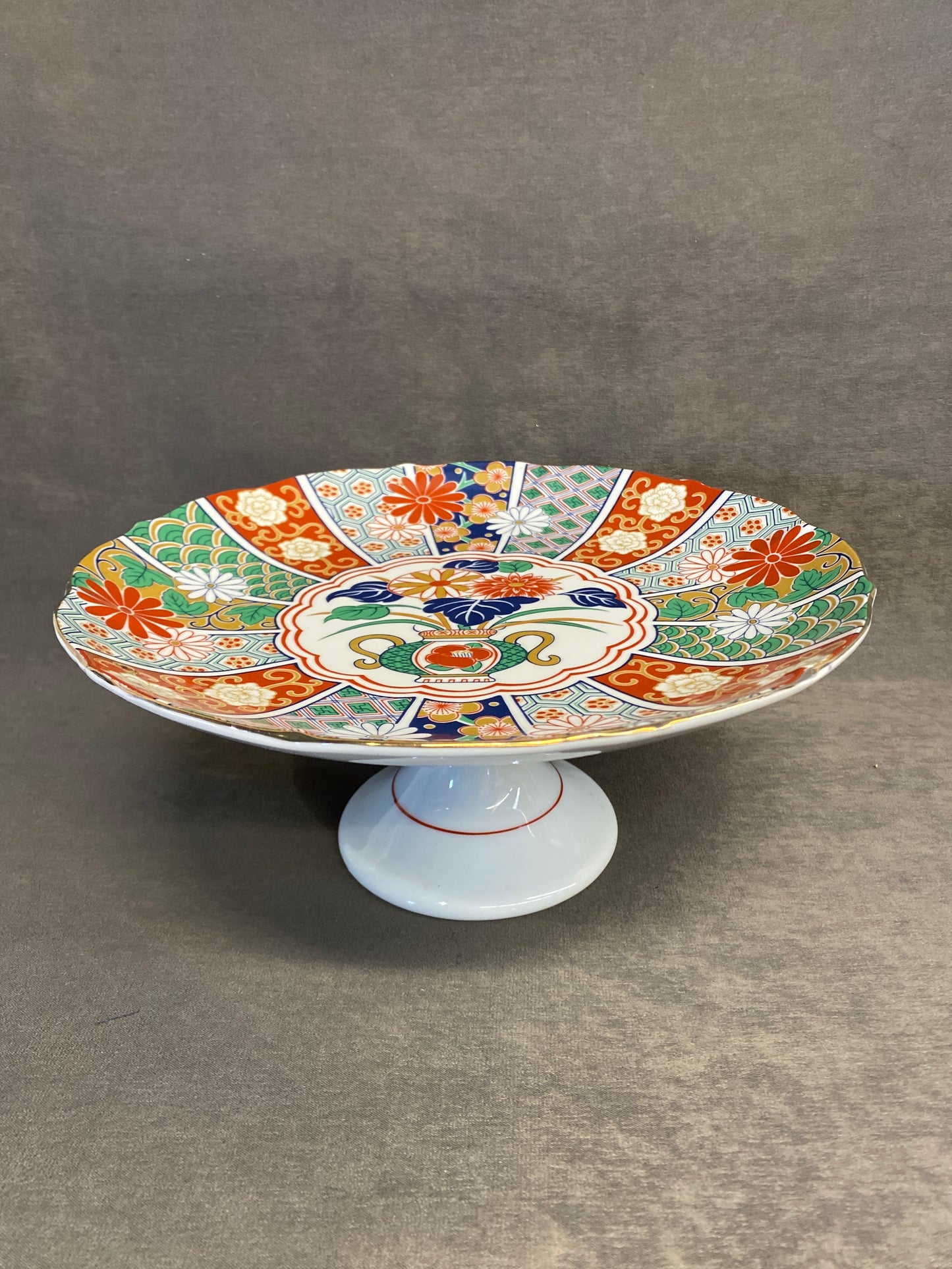 Arta "Imari Fan" Cake Stand
