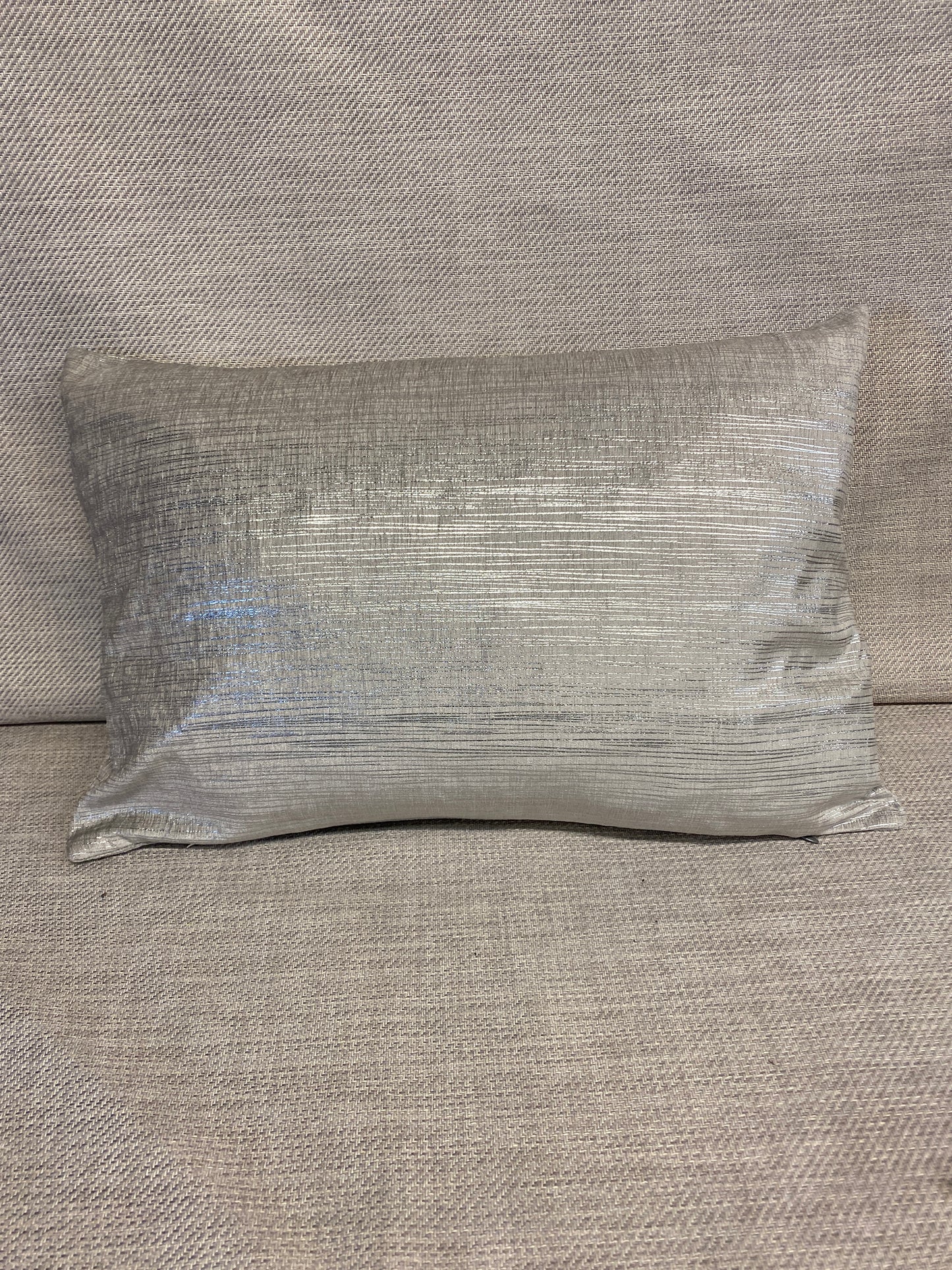 Lumbar Cushion - Silver