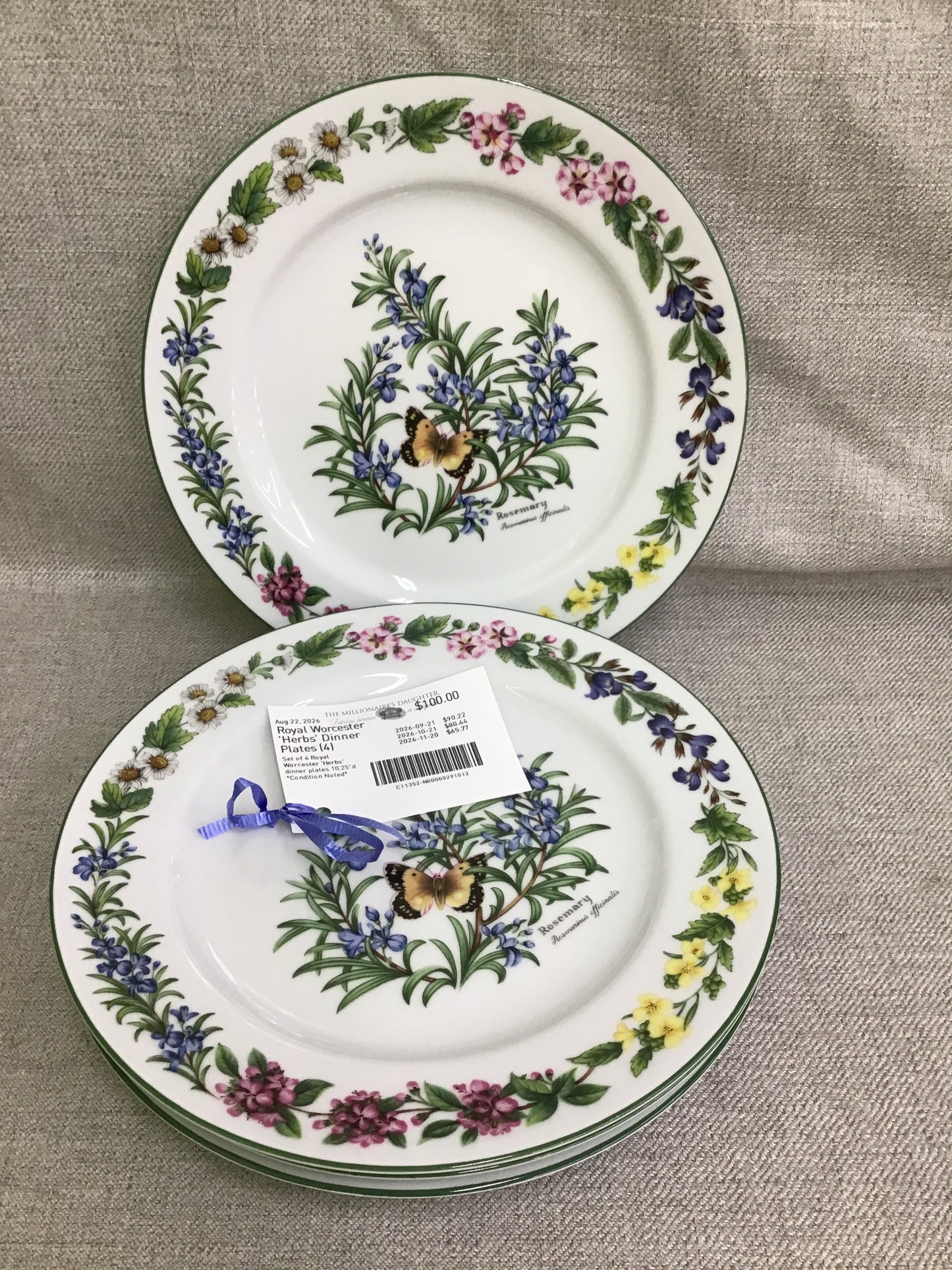 Royal Worcester 'Herbs' Dinner Plates (4)