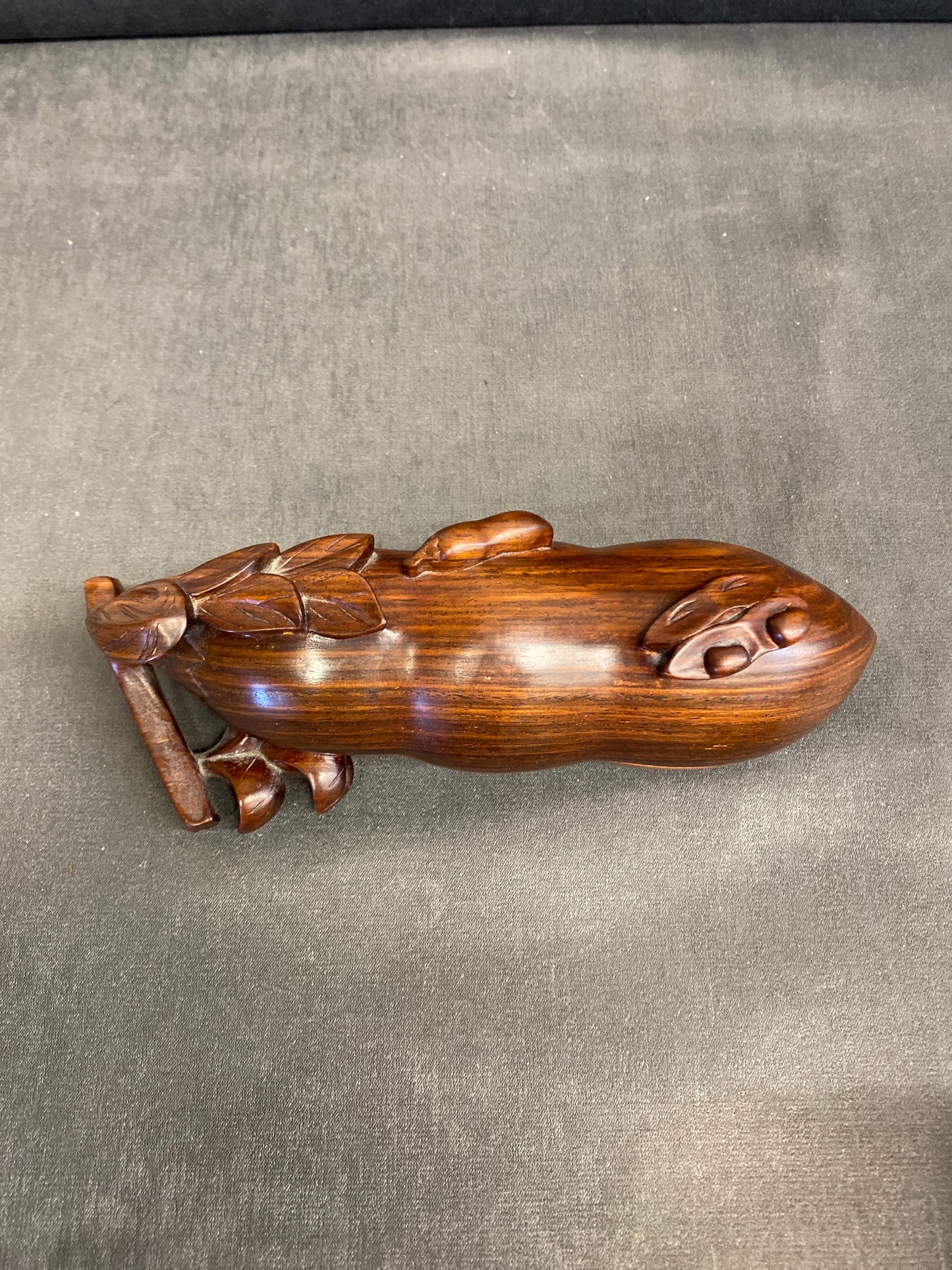 Carved Wood Box - Pea Pod