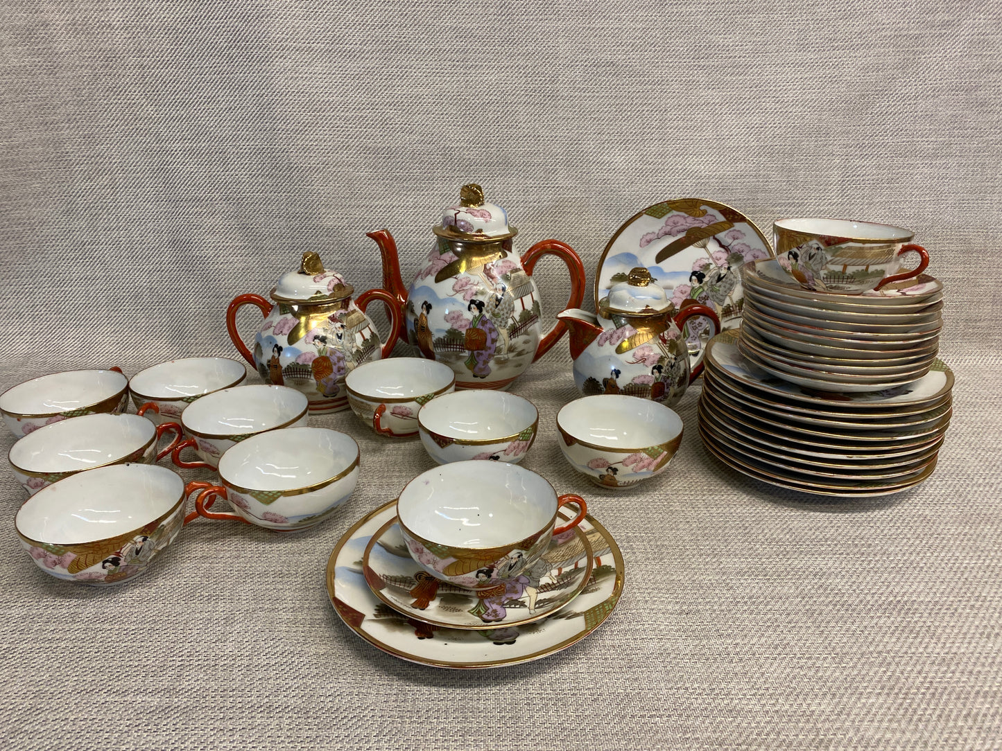37PC Suzuki Tea Set