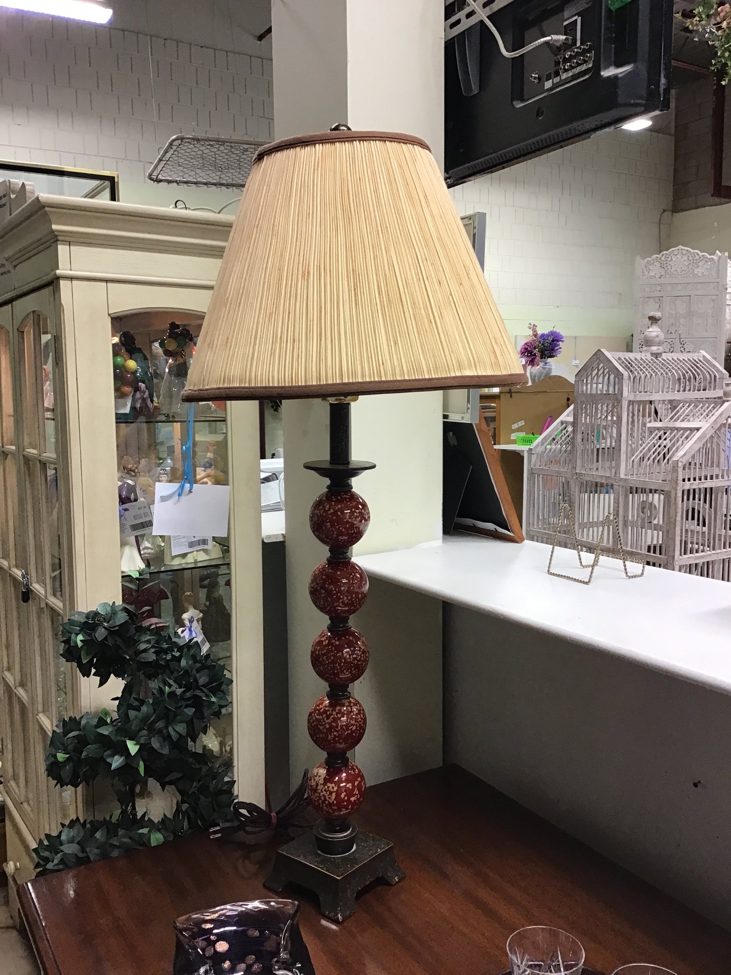 Austin "Aoiff" Lamp - Red Orbs