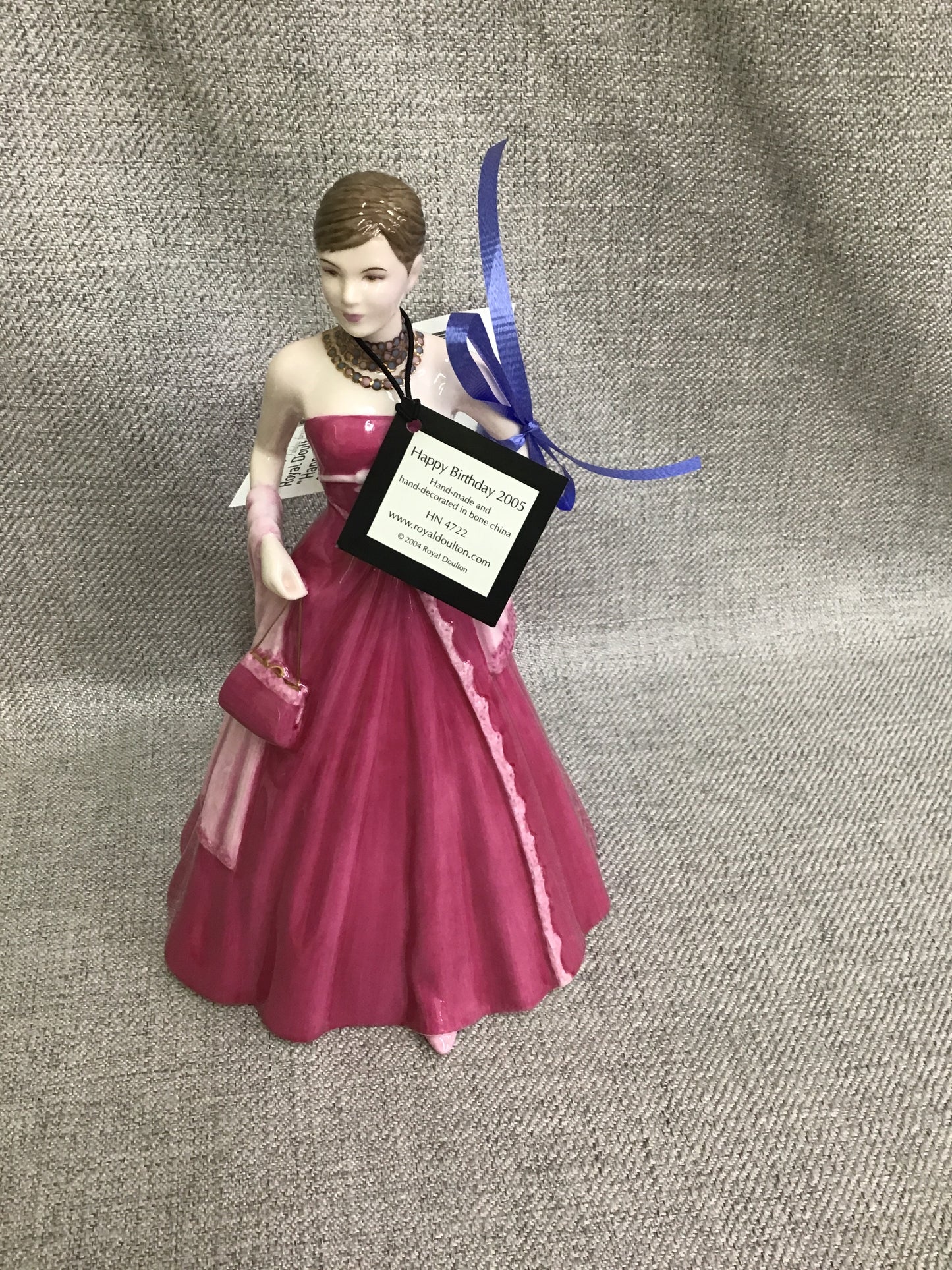 Royal Doulton "Happy Birthday 2005"