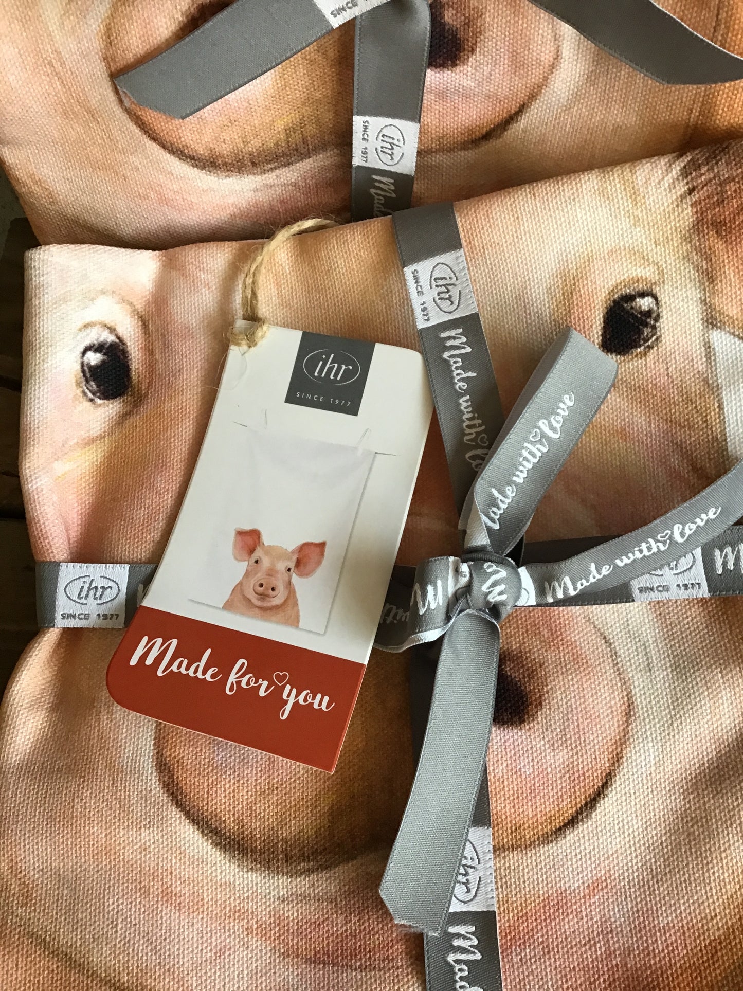 New! Adorable Pig Tea Towel