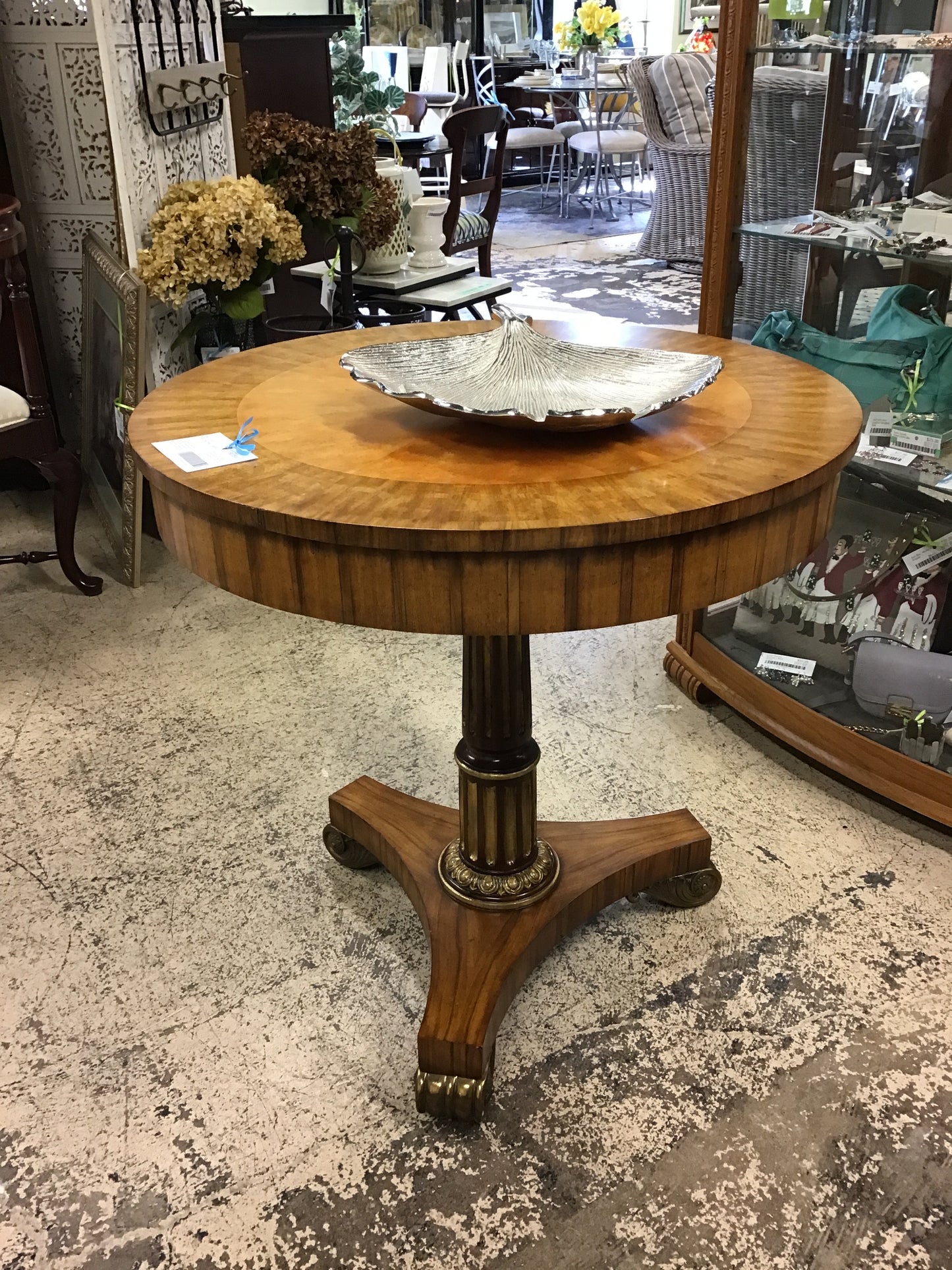 Round Hall Table