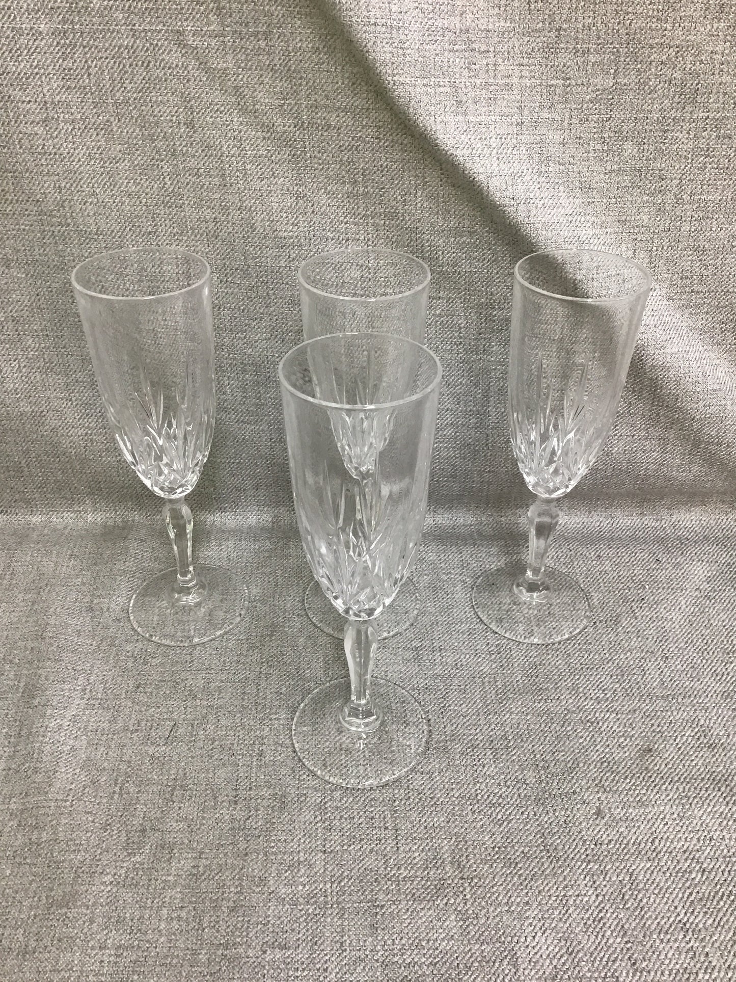 Lucia by Oneida Fluted Champagne Glasses (4)