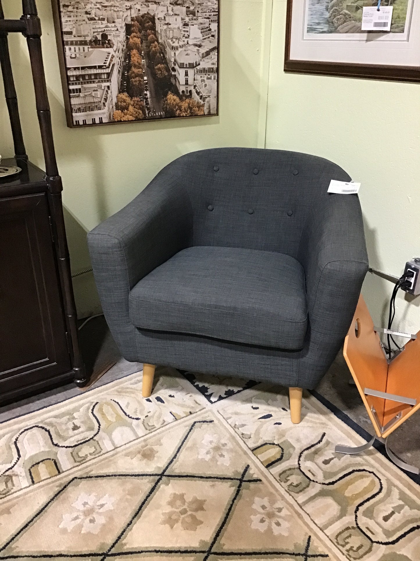Structube "Mineo" Arm Chair