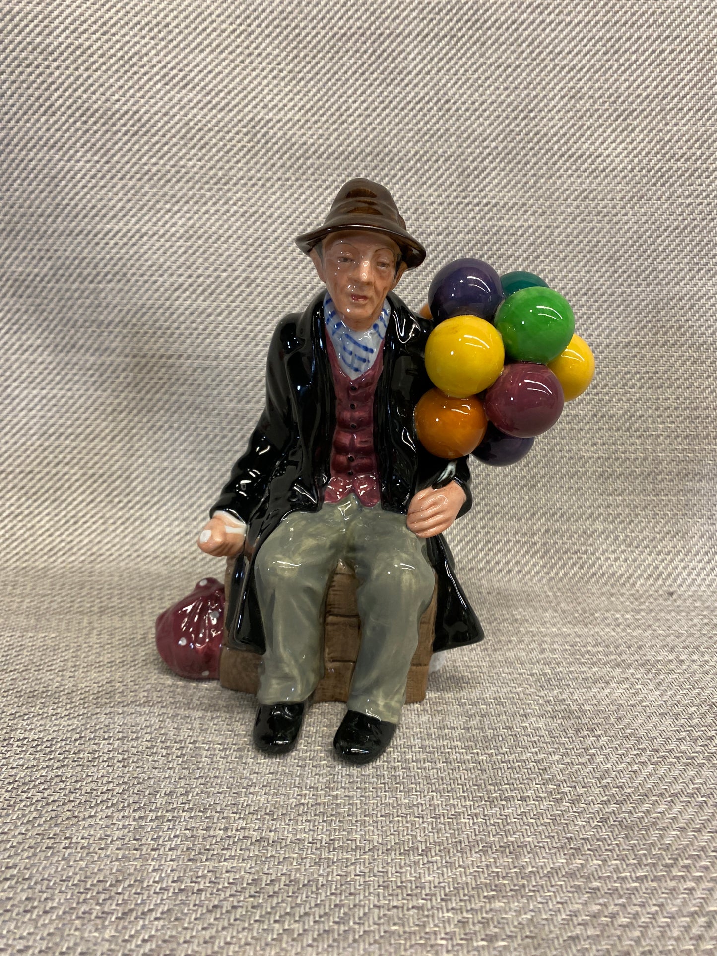Royal Doulton Figurine - The Balloon Man