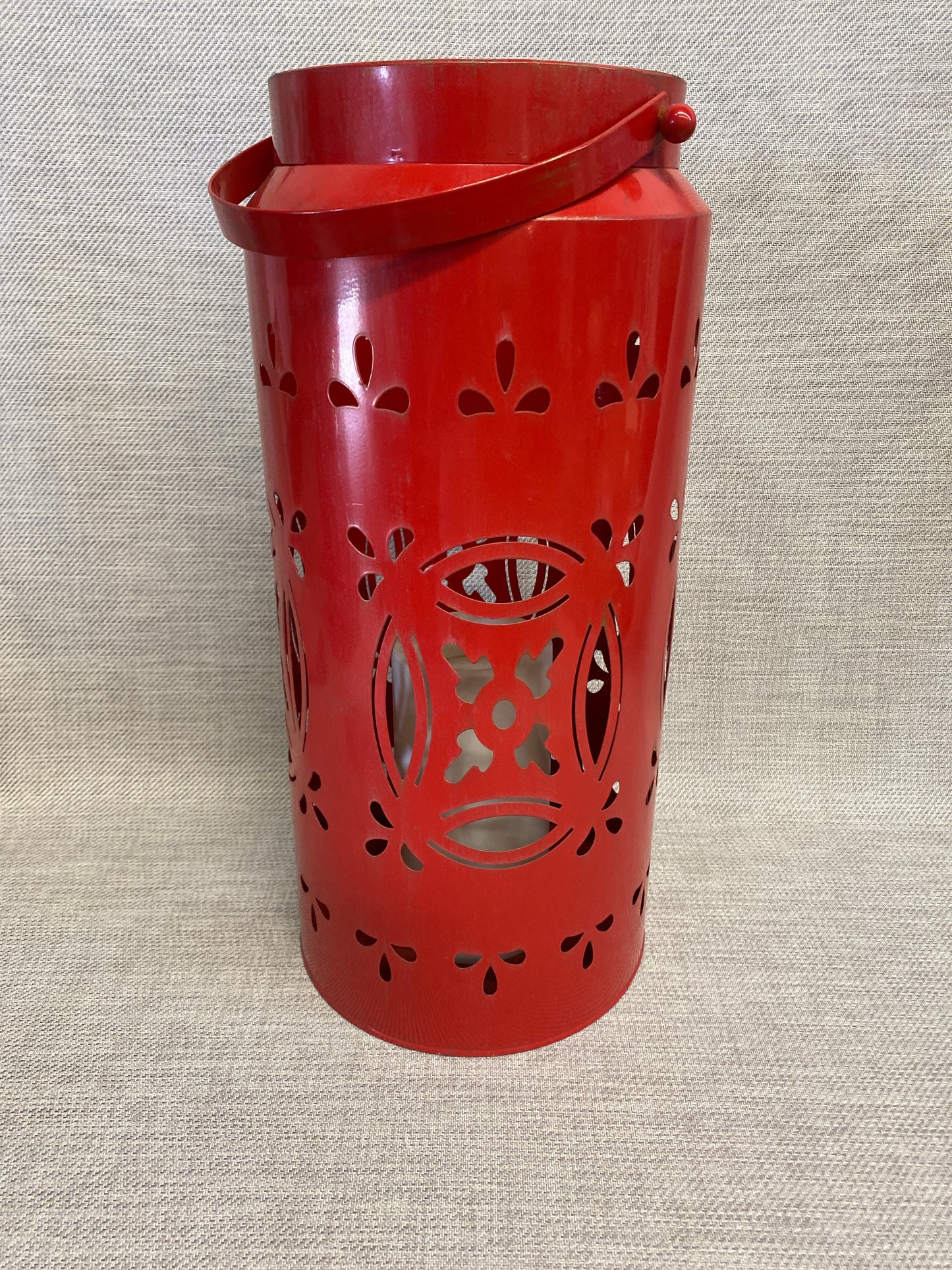 Metal Lantern With Flameless Candle - Red
