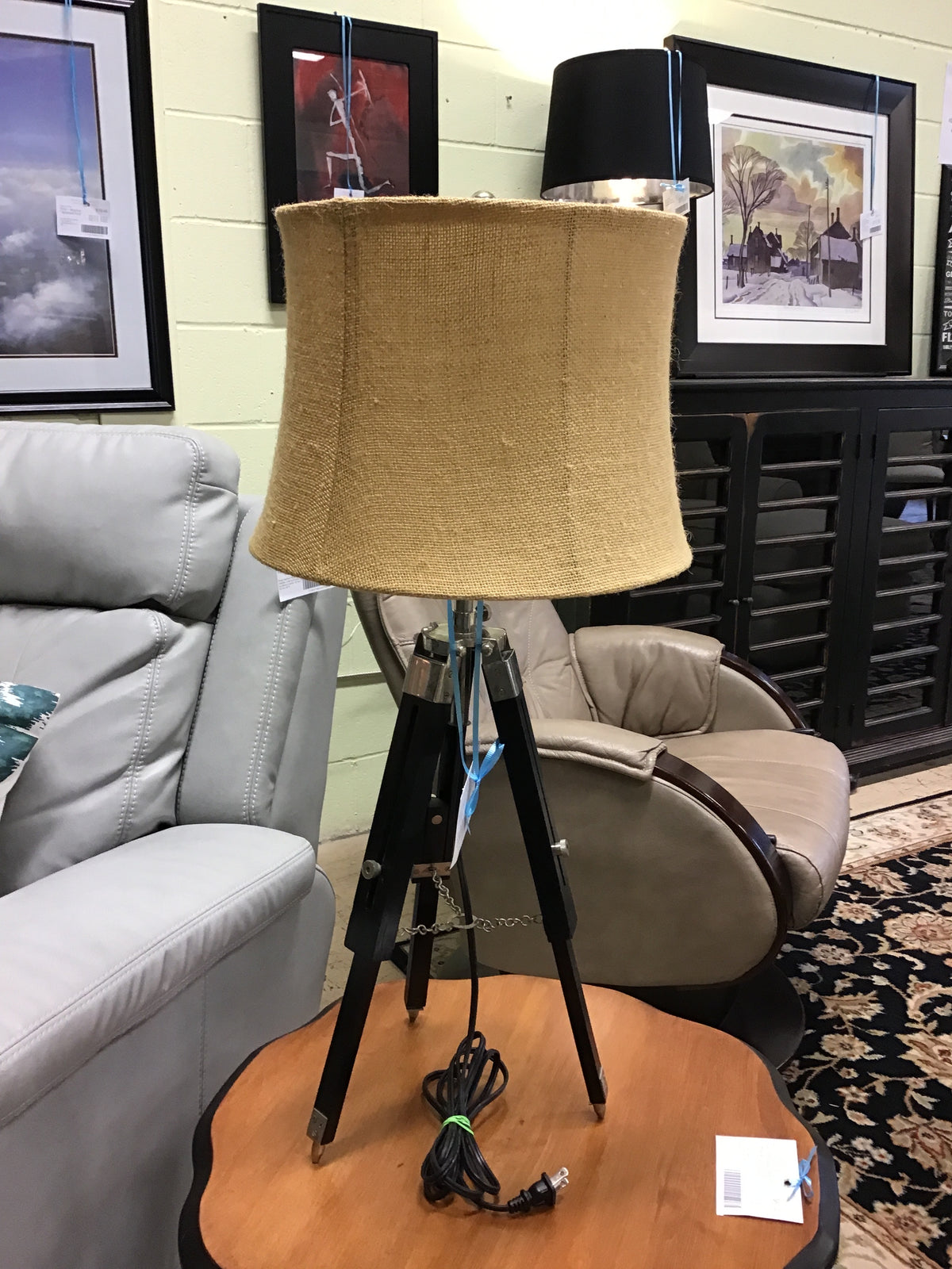 Tripod Lamp - Trilight