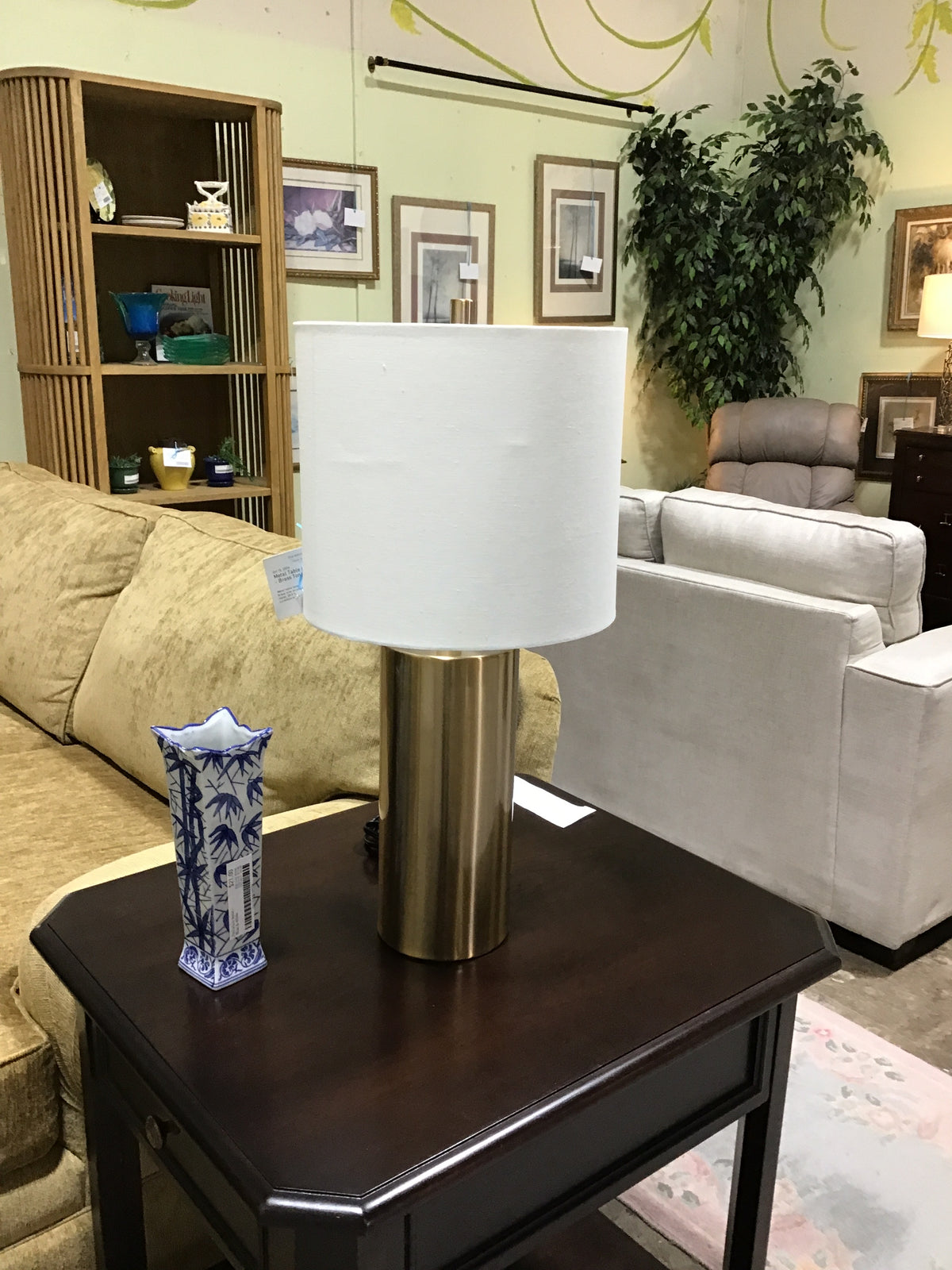 Metal Table Lamp - Brass Tone