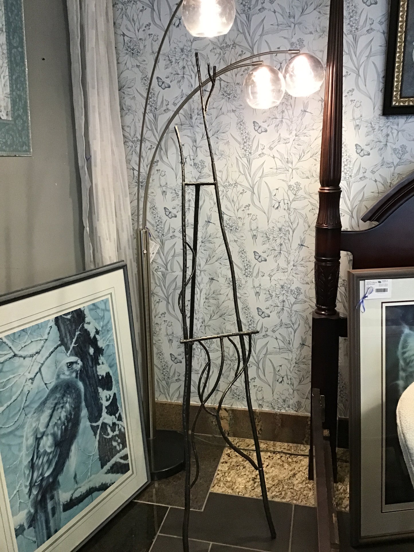Decorative Metal Easel