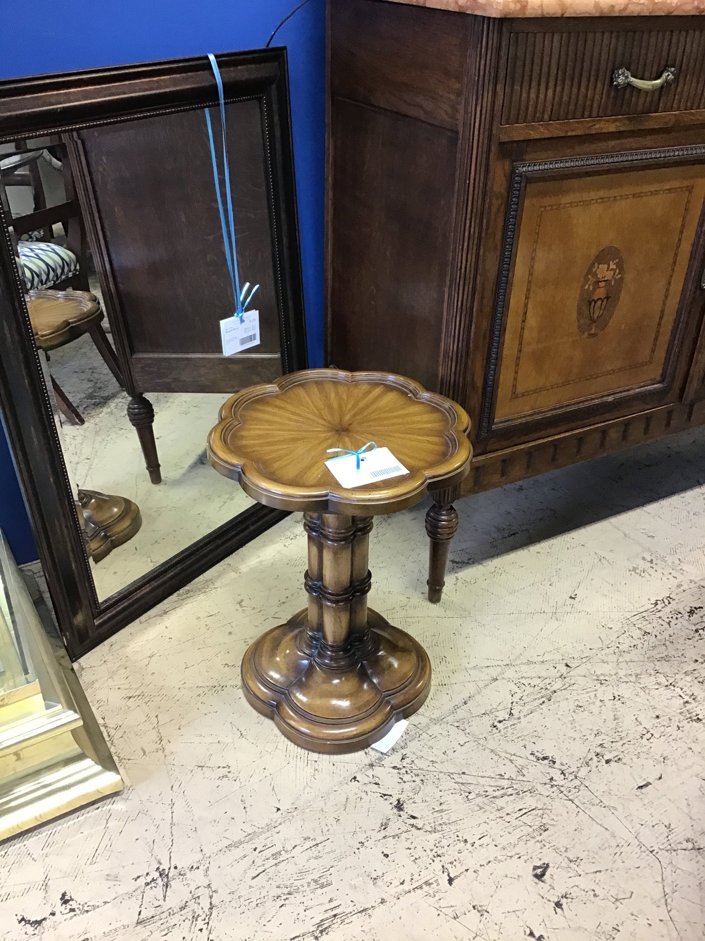 Accent Table