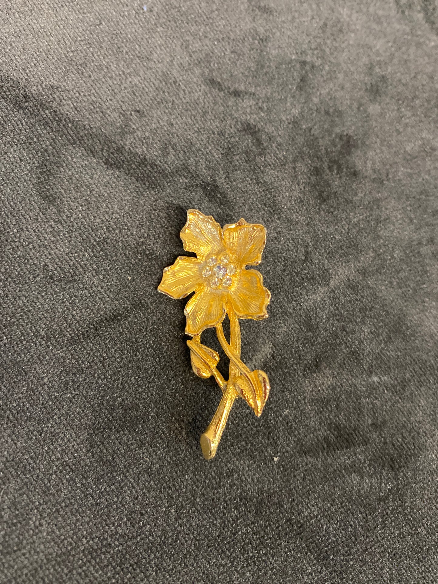 Brooch - Flower