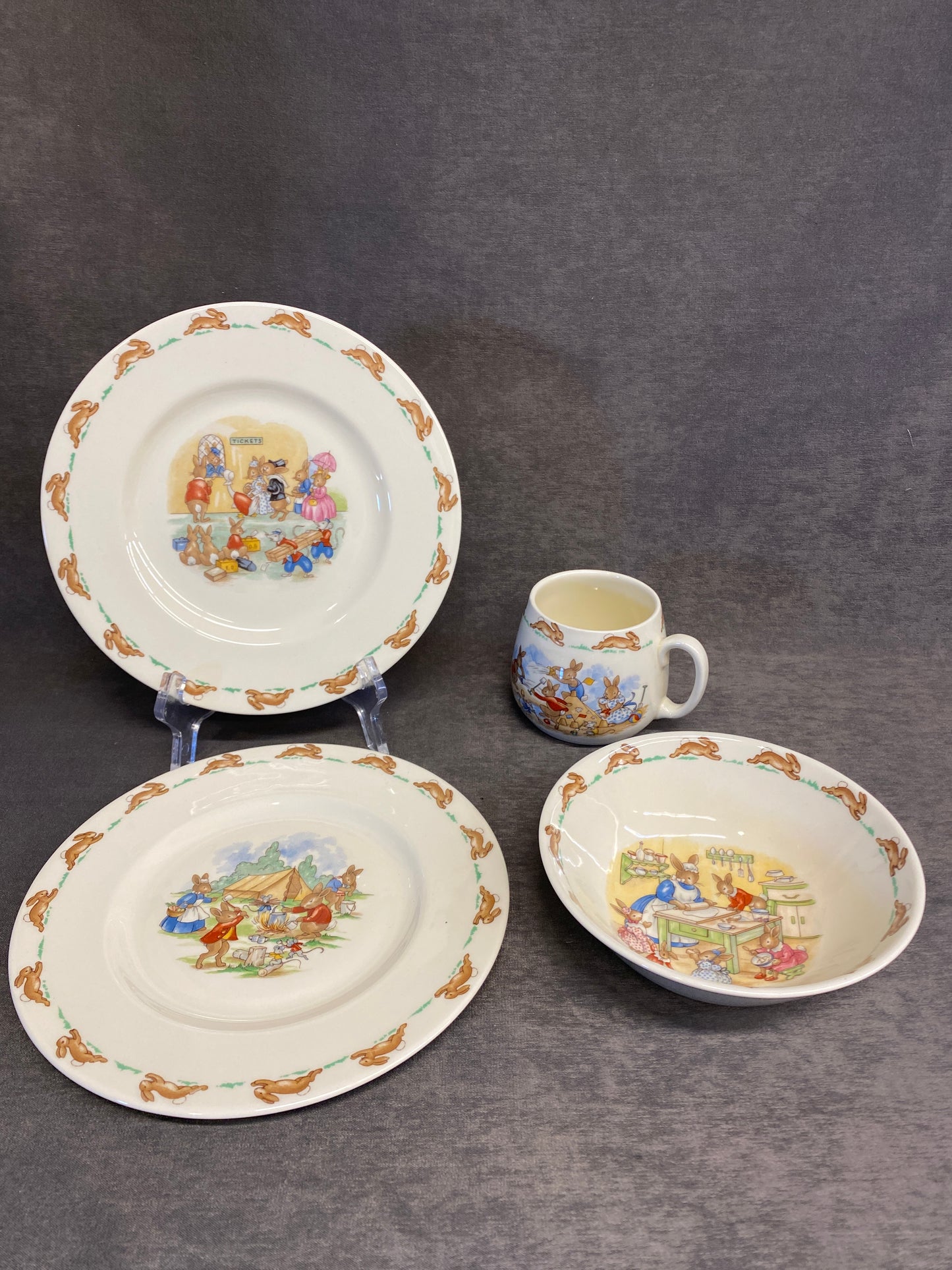 4PC Bunnykins Dishes