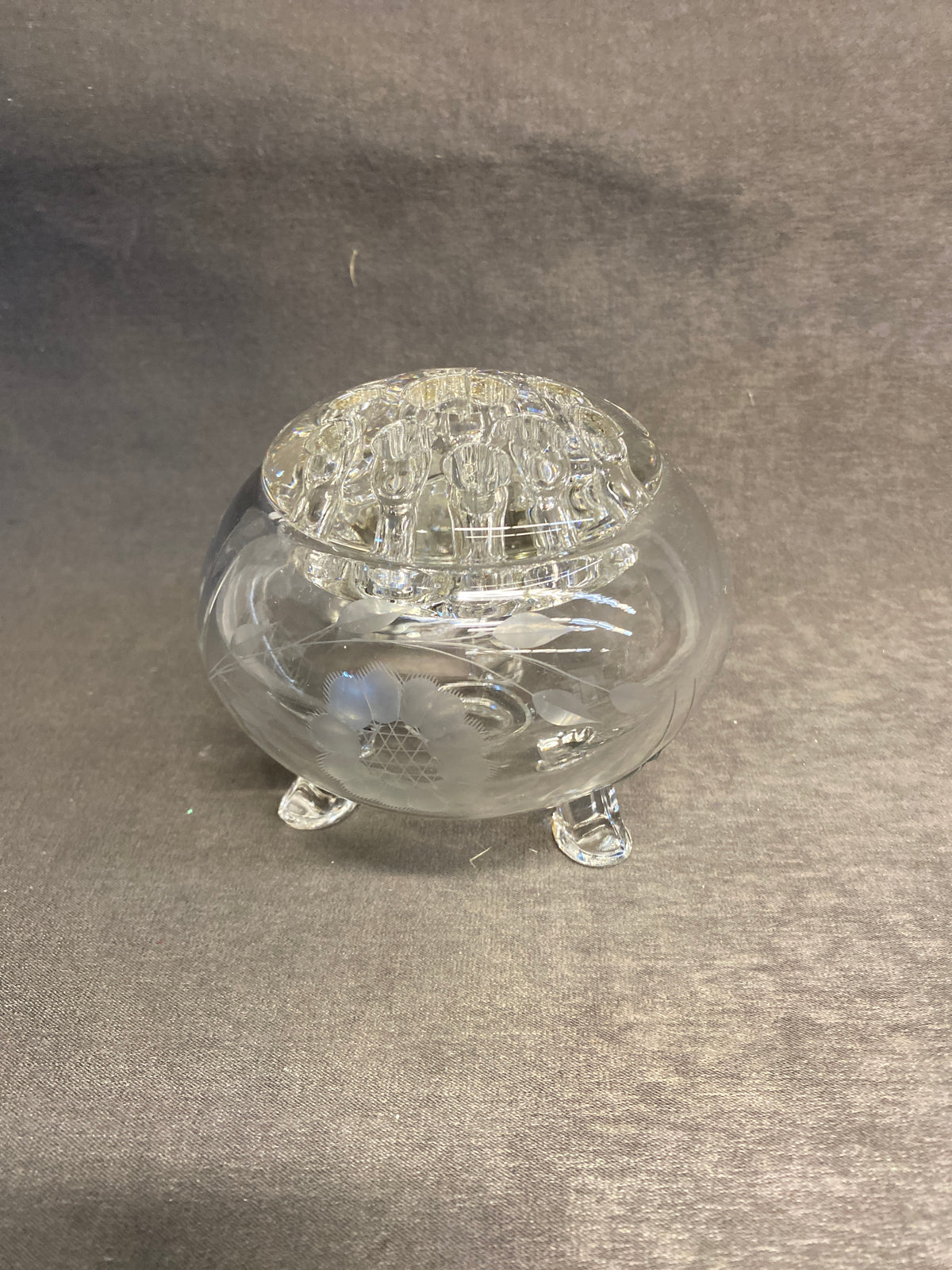 Hughes Cornflower Vase & Frog
