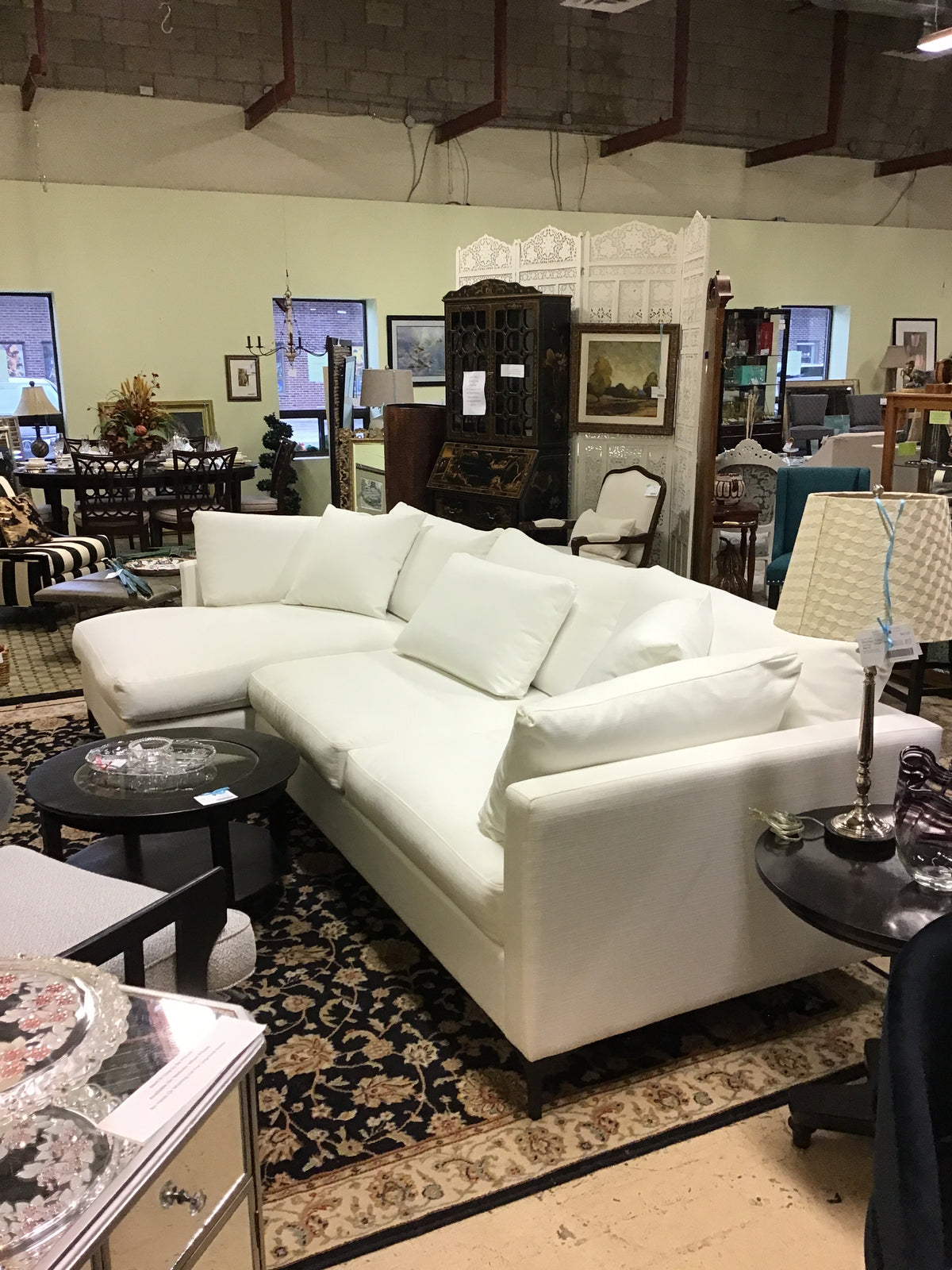 Sofa w/Chaise - White