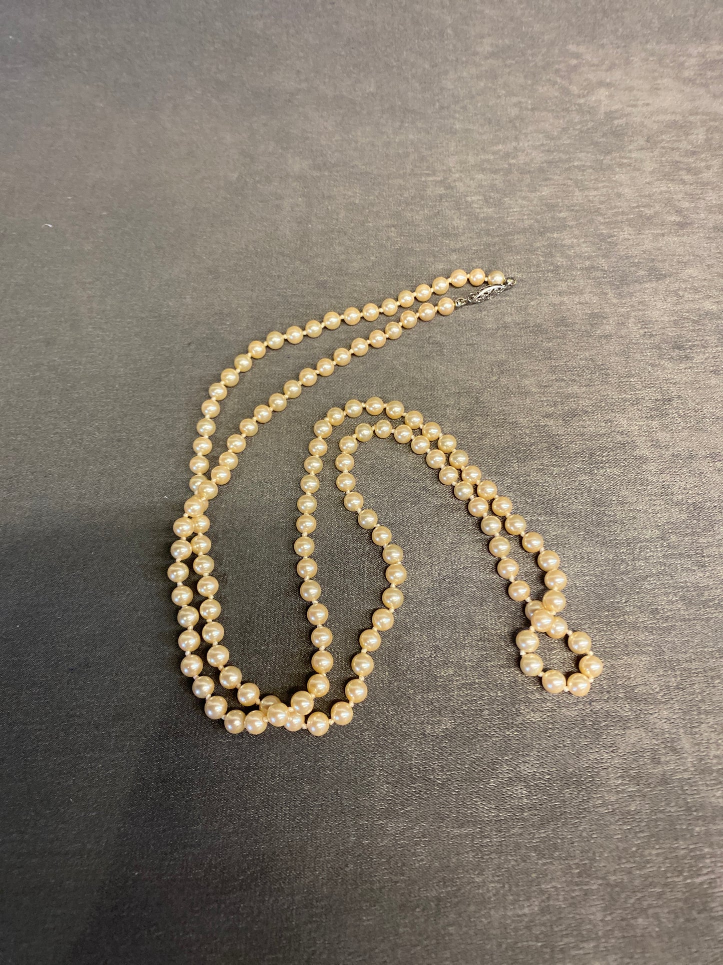 Faux Pearl Necklace - Buff