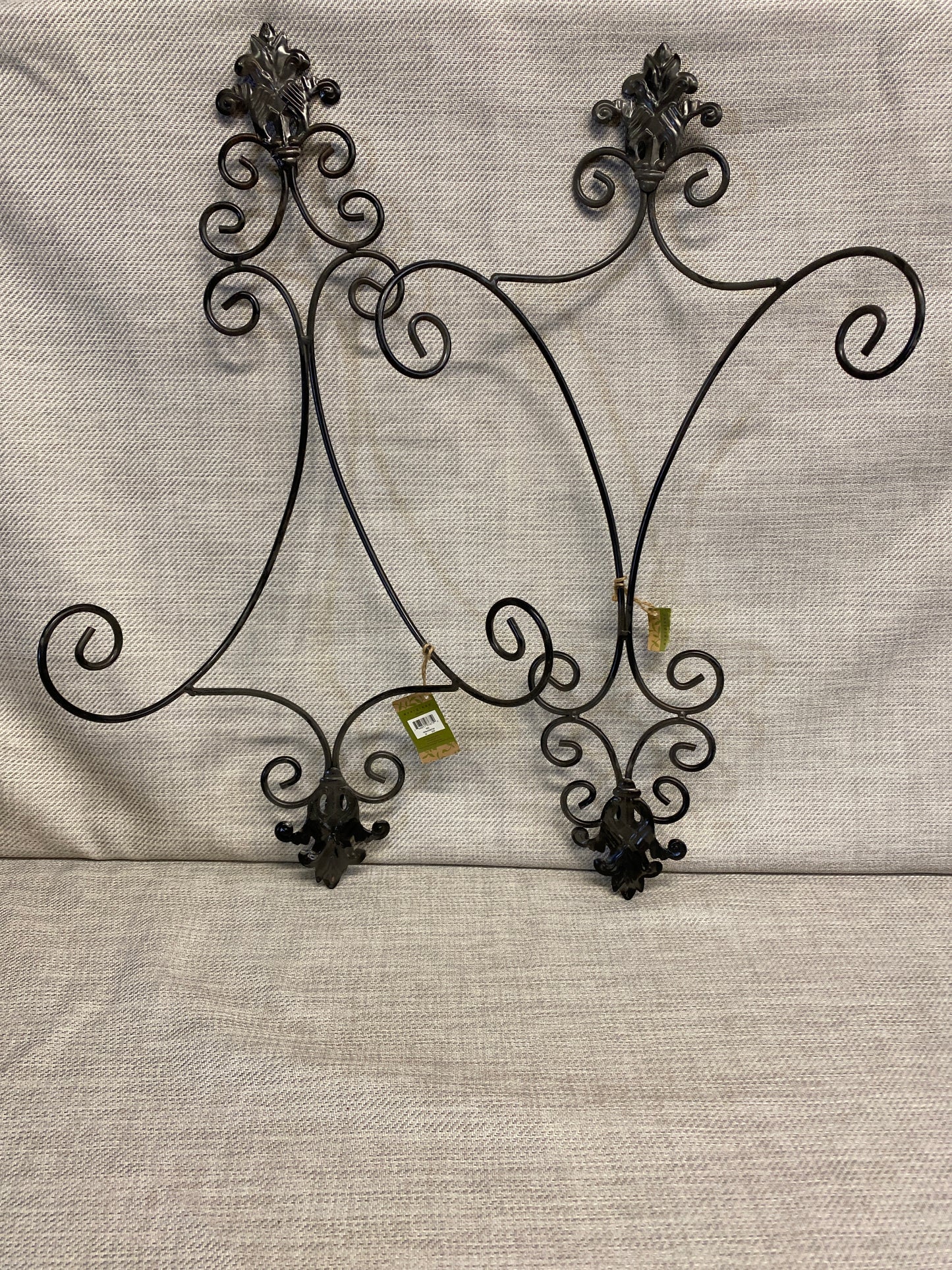 NEW! PAIR Evergreen Garden Plant Hangers