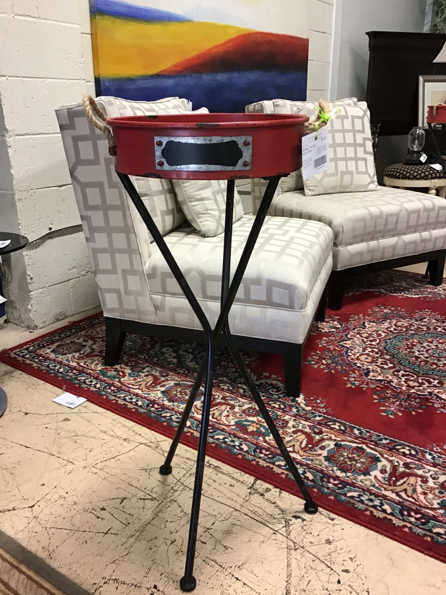 Rd Metal Tray Style Accent Table