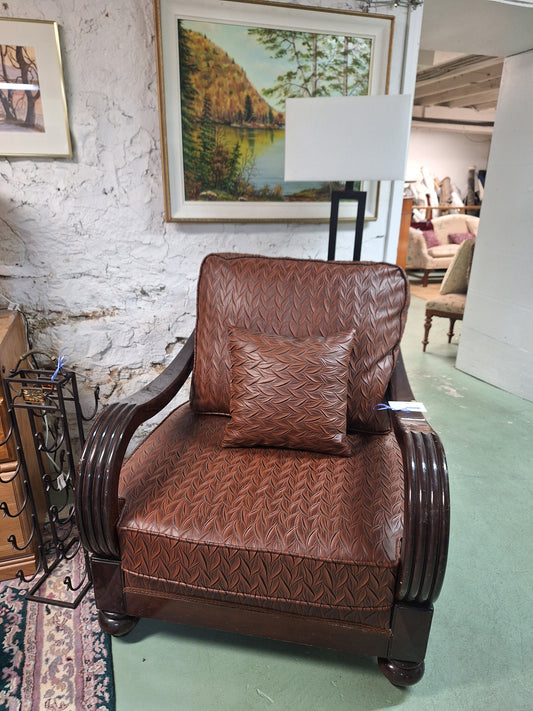 Unique! Large Accent Chair