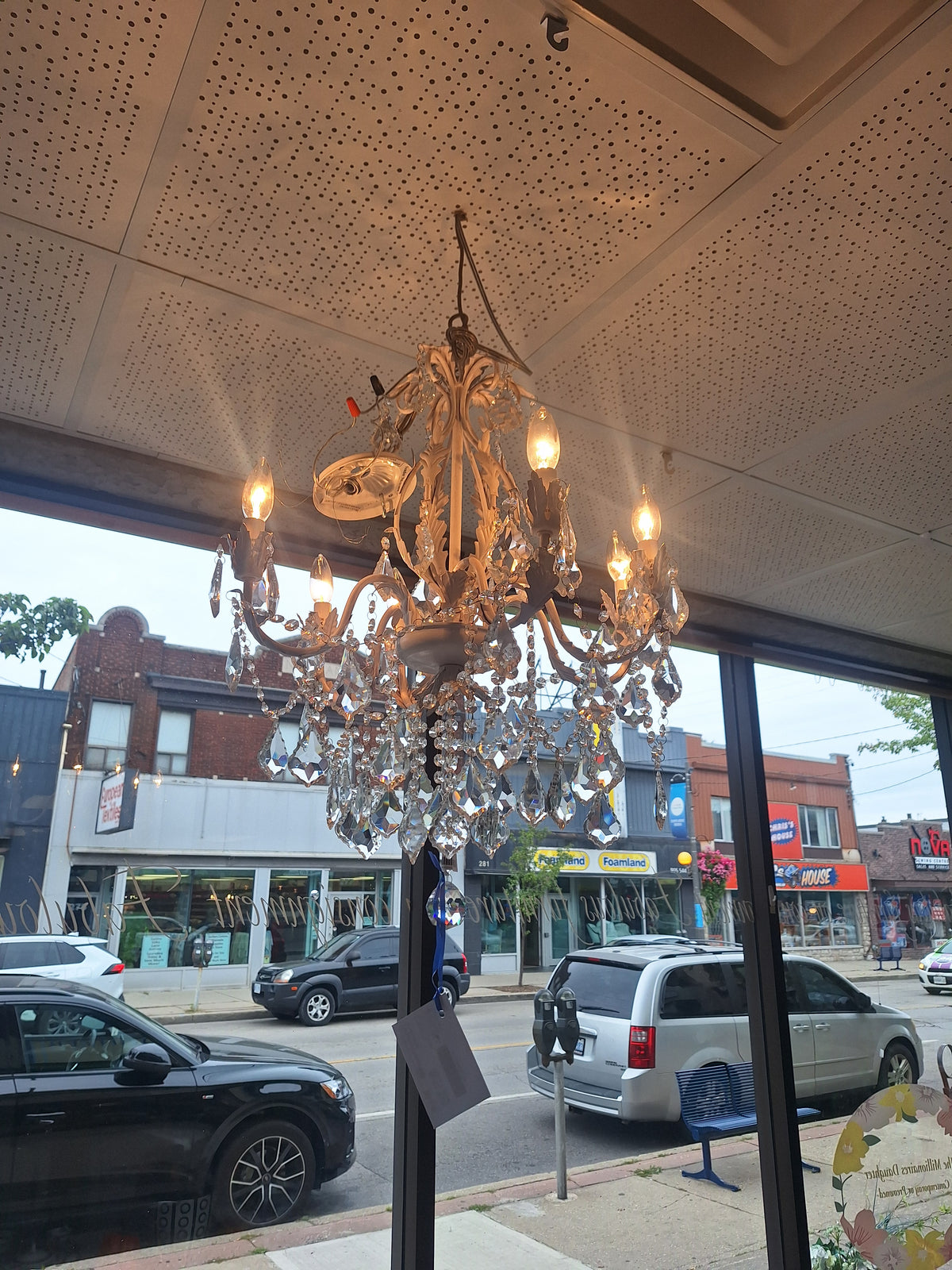 Gorgeous Crystal Chandelier