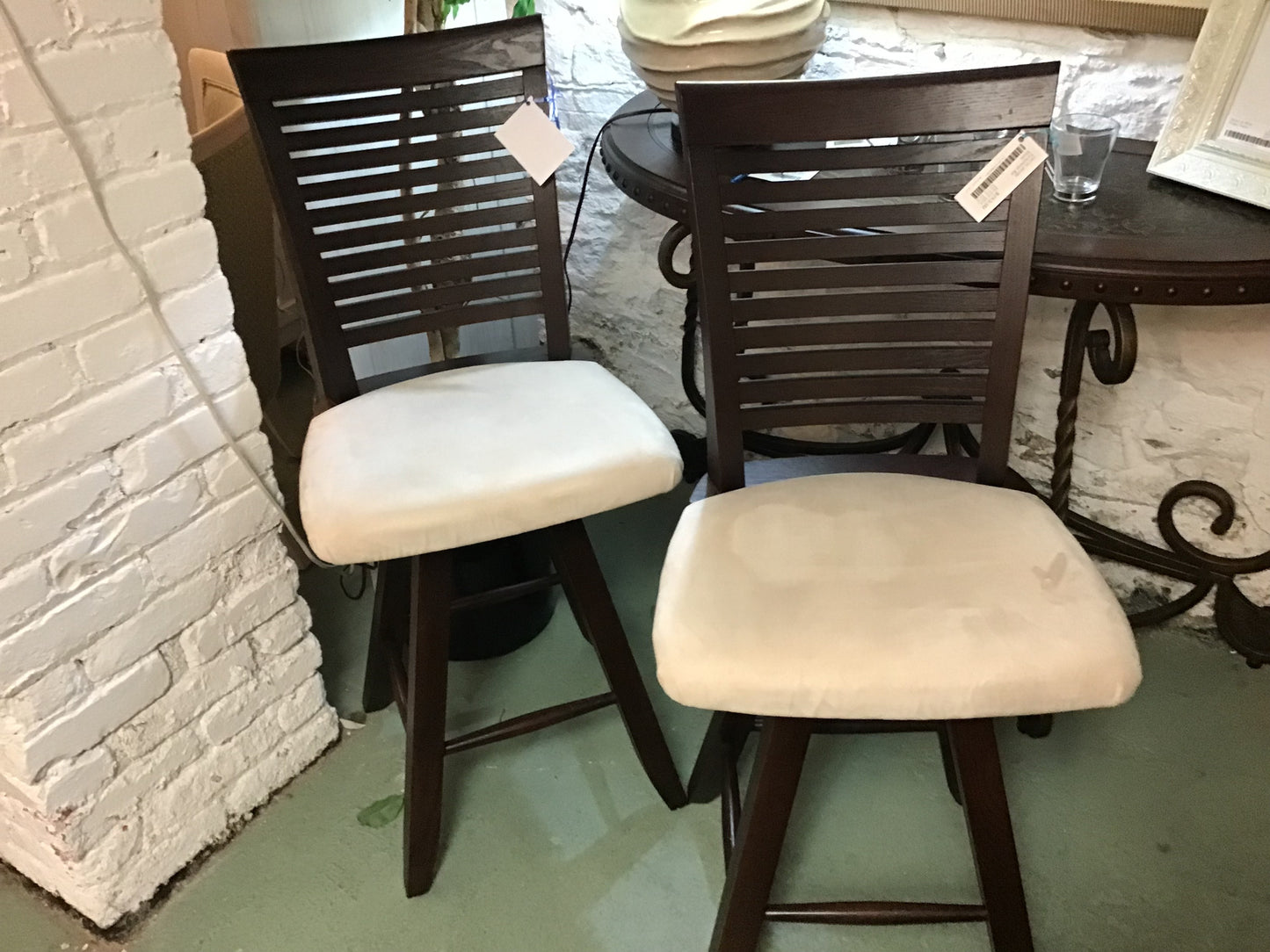 Pair St. Jacobs Furnishings Bar Stools